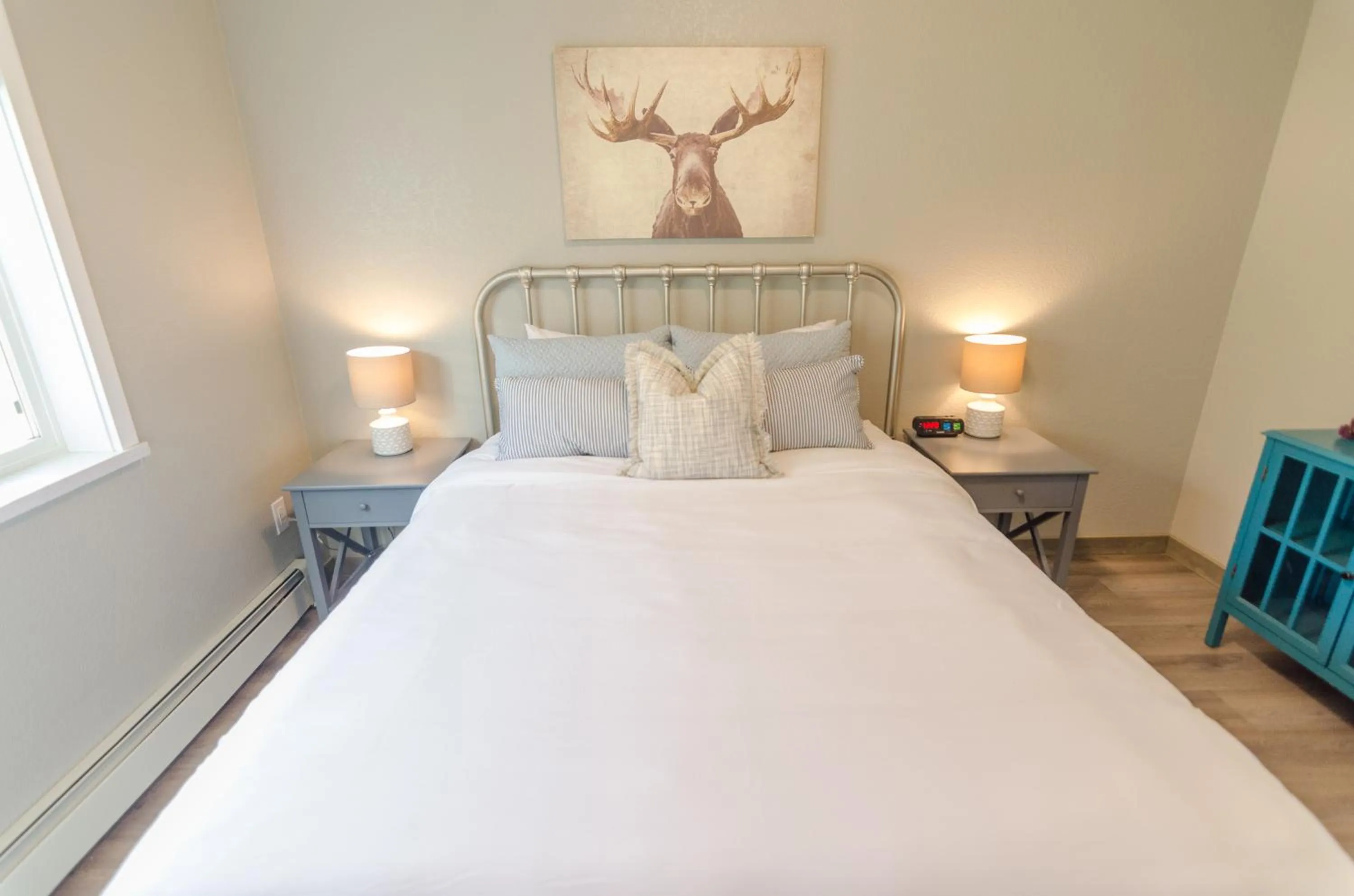 Bed in Colony Suites