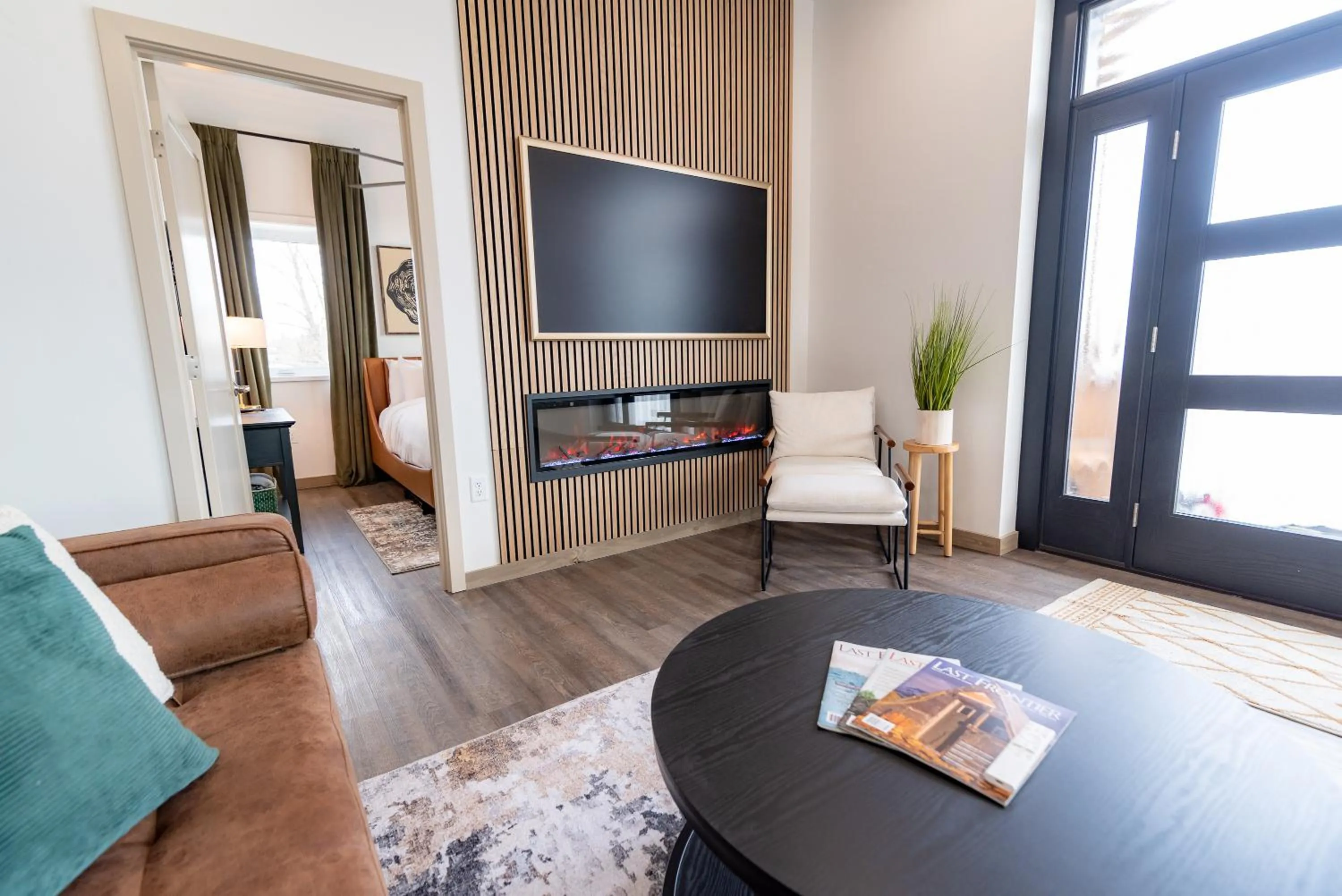 TV and multimedia in Colony Suites