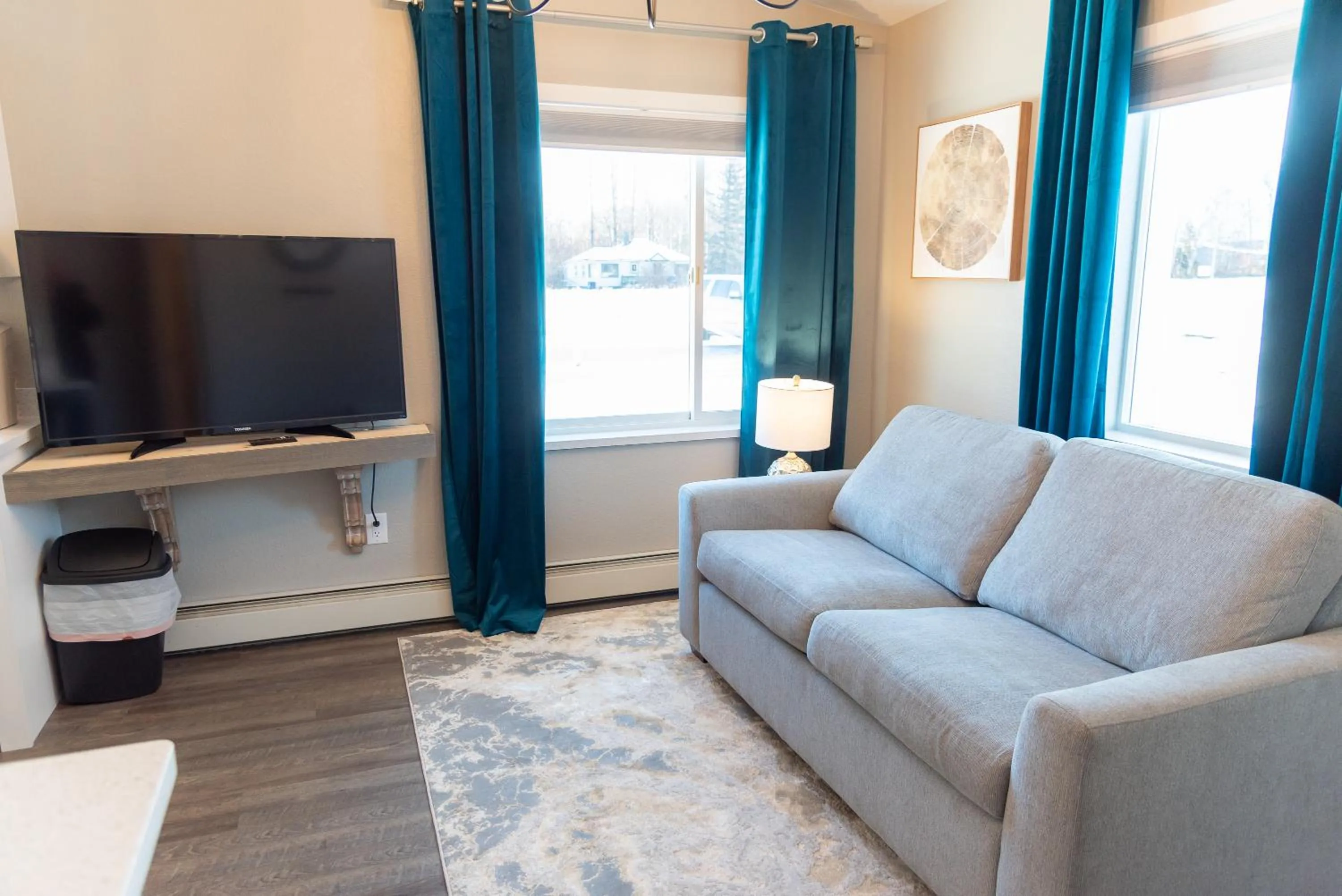 TV and multimedia in Colony Suites