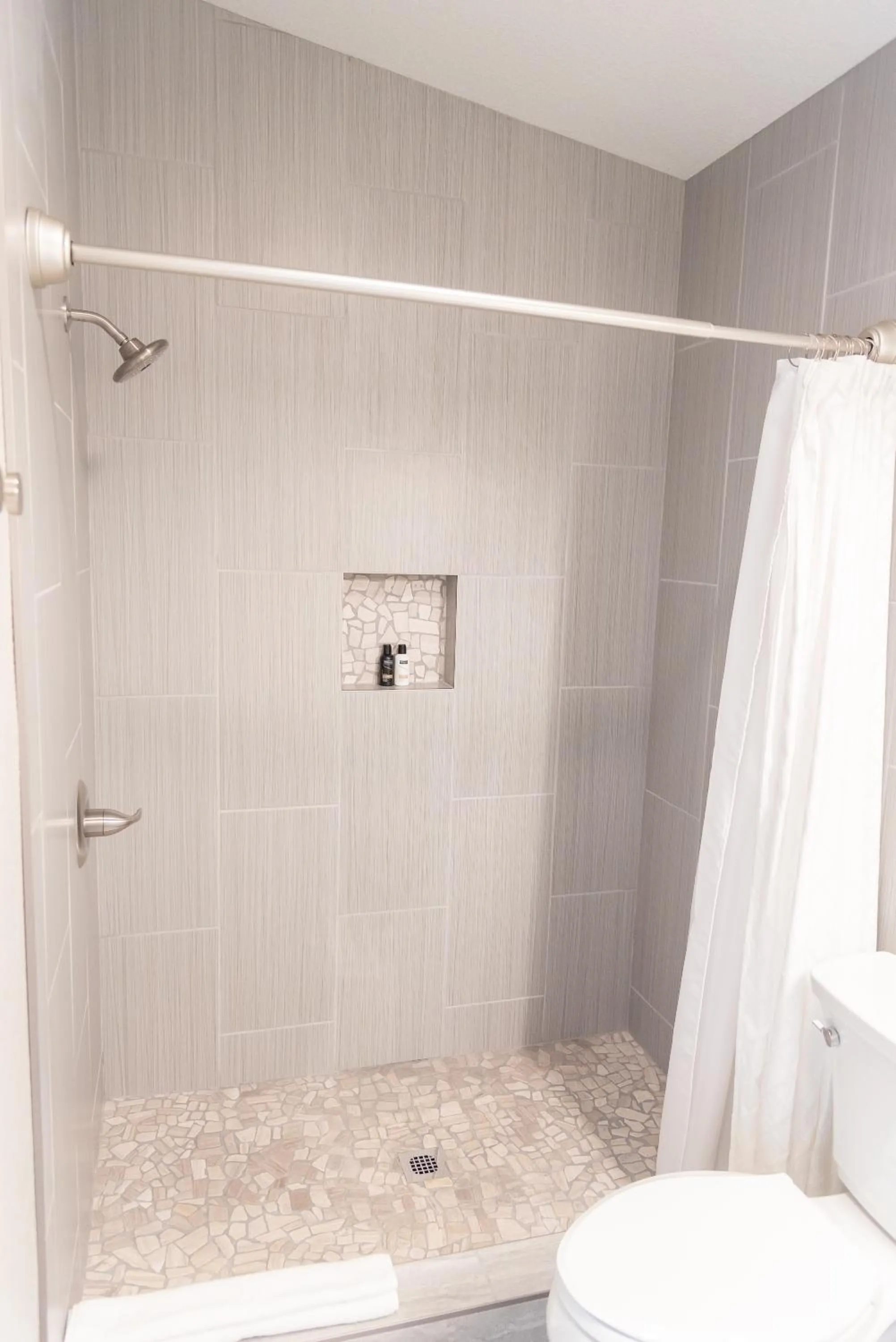 Shower in Colony Suites