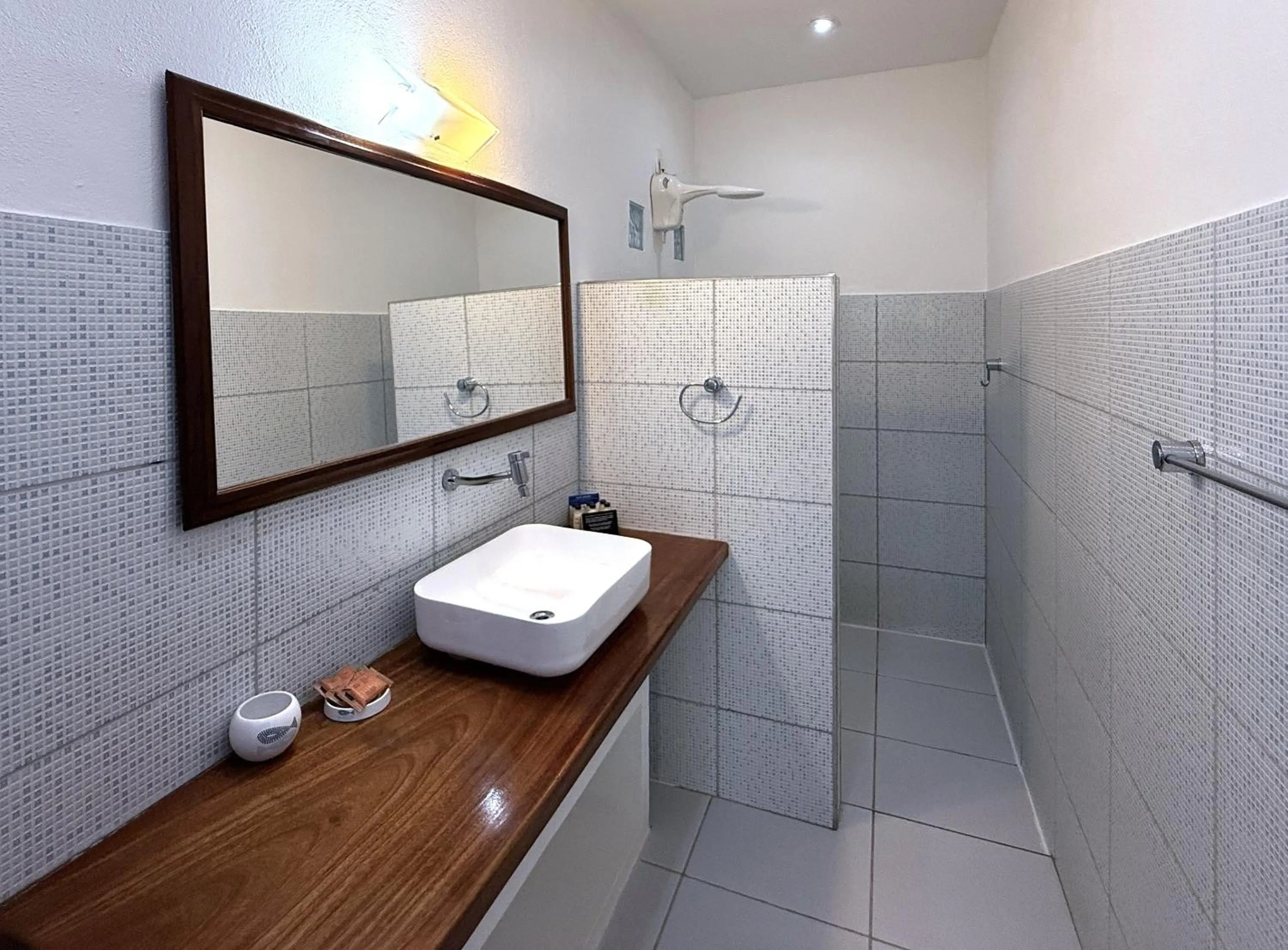 Bathroom in Pousada Caminho da Praia