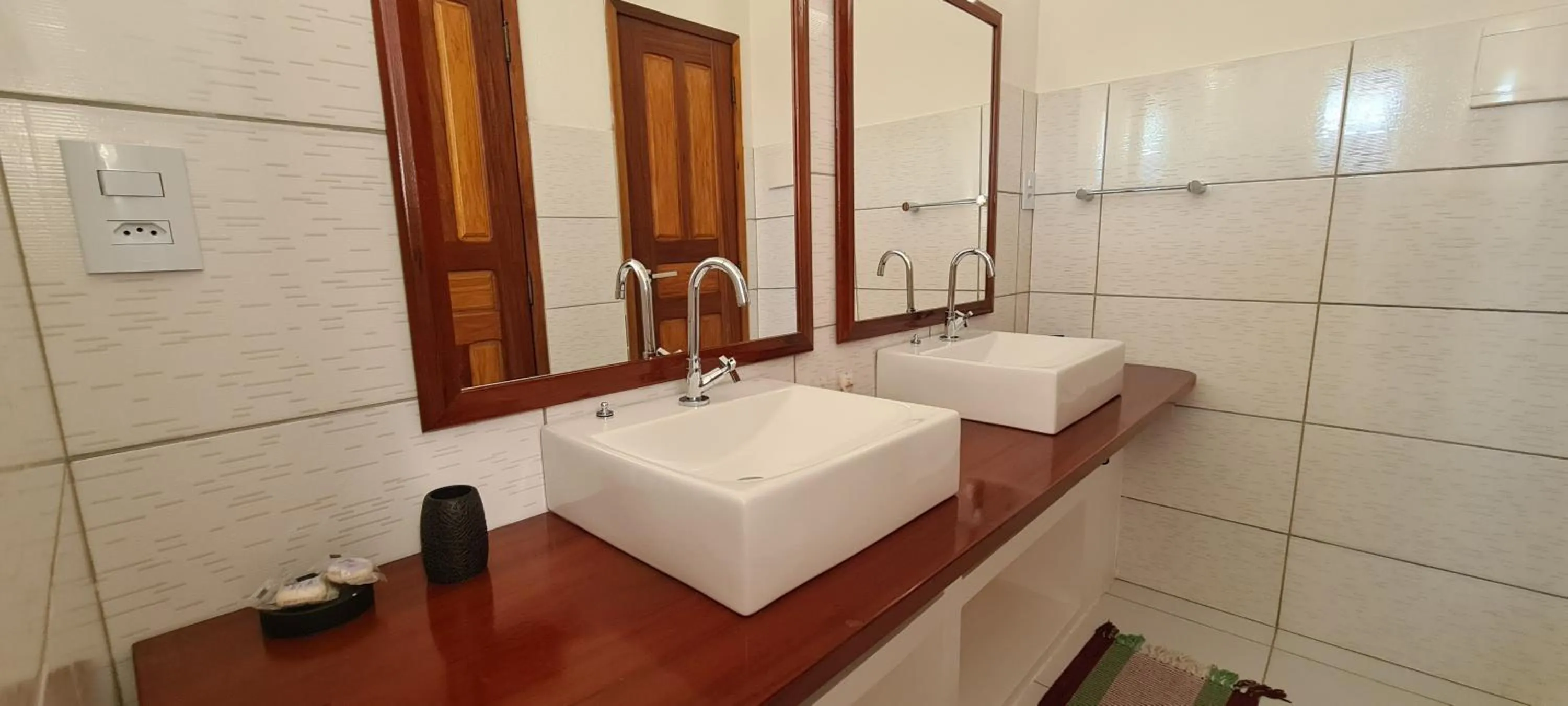 Bathroom in Pousada Caminho da Praia