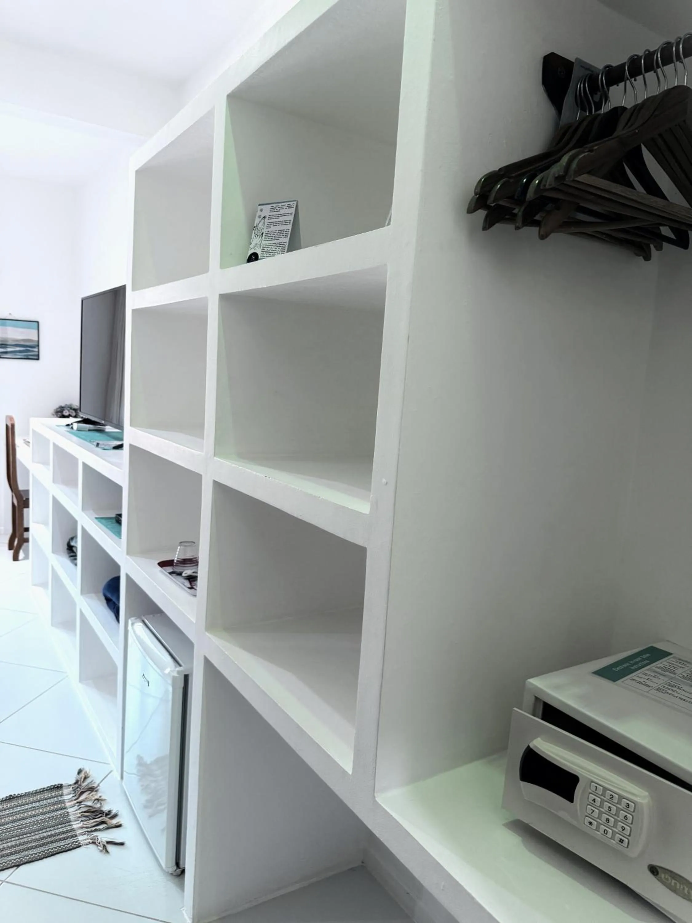 TV and multimedia in Pousada Caminho da Praia