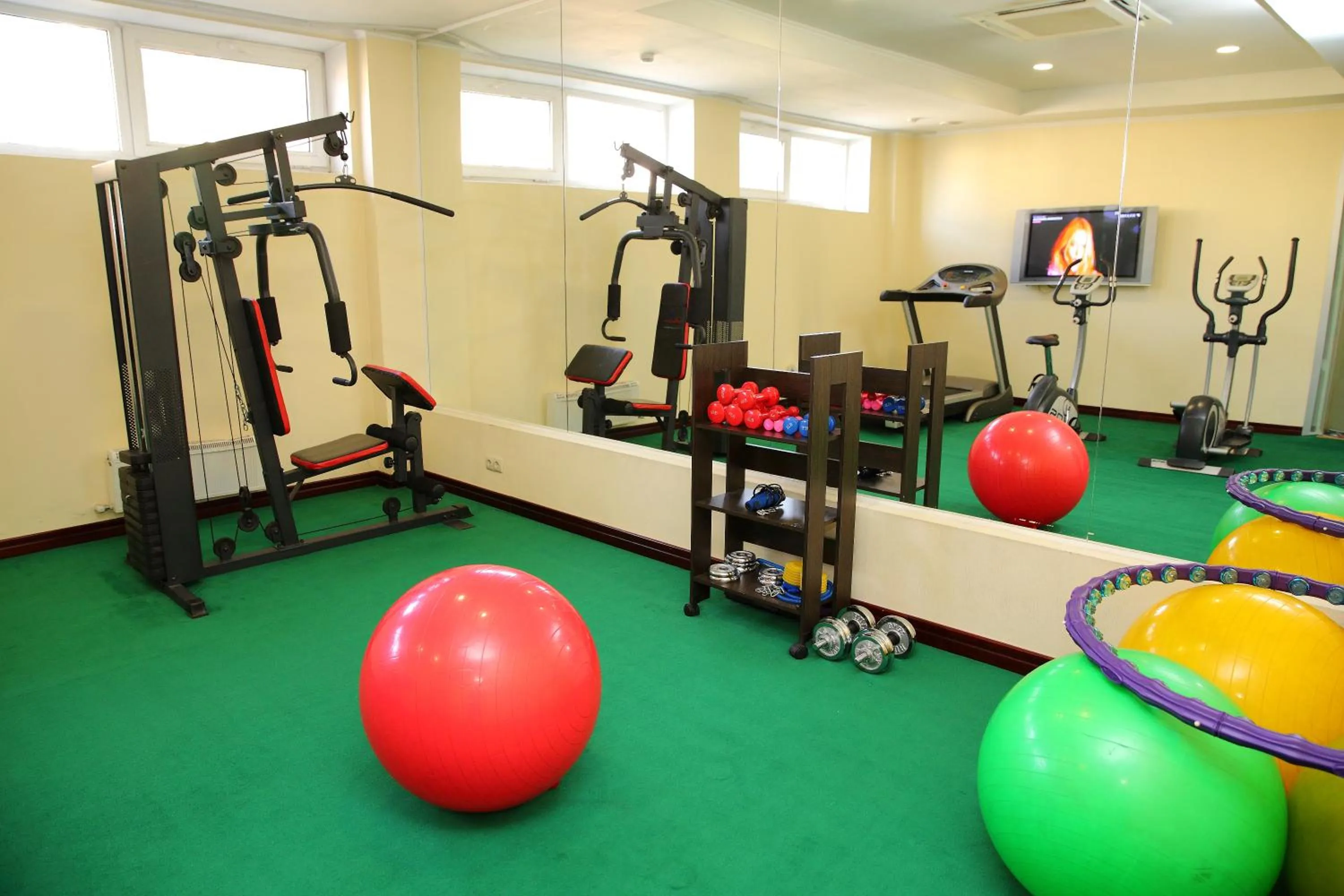 Fitness centre/facilities in Park Hotel Bishkek