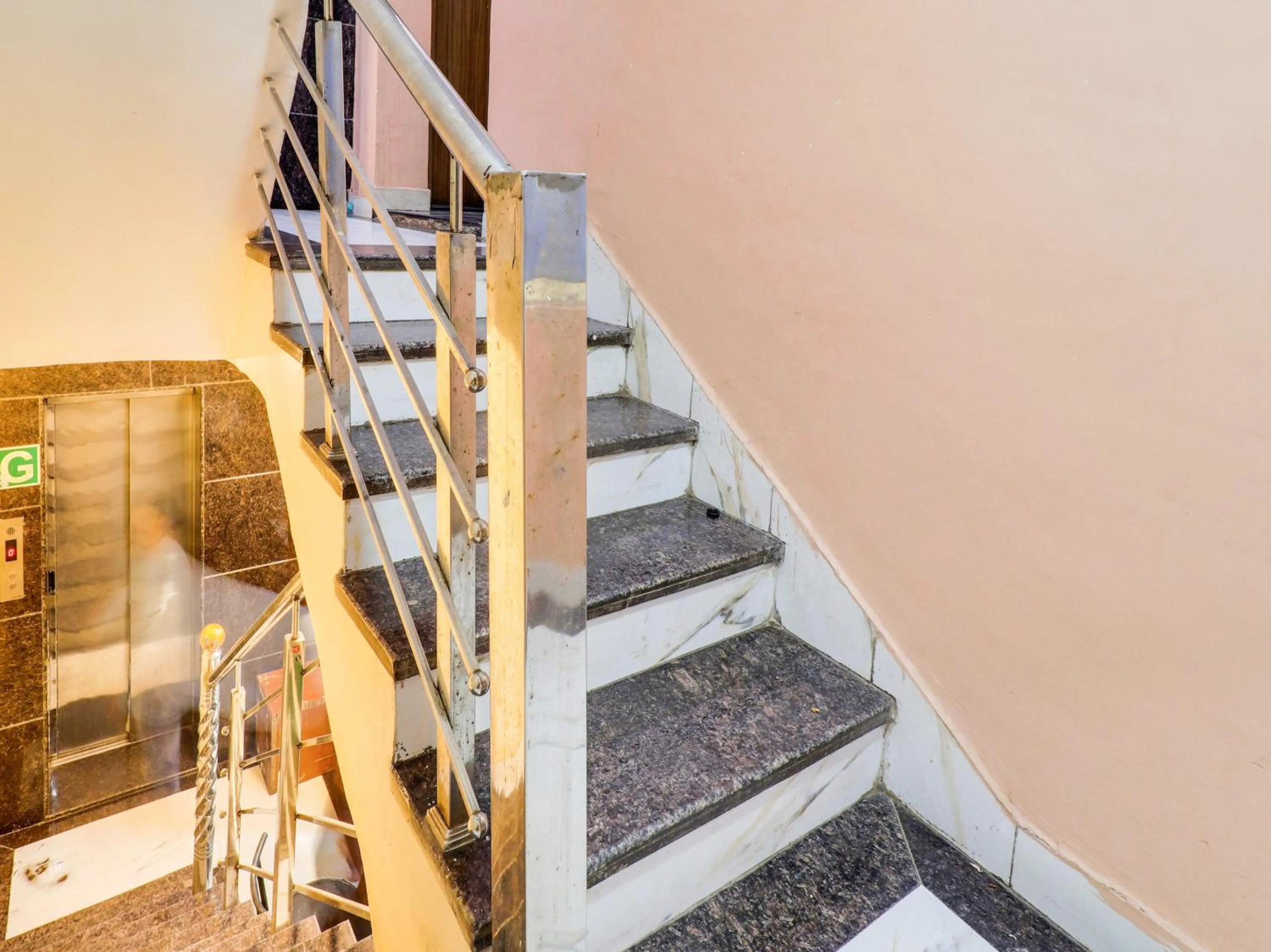 Lobby or reception in Hotel O Sharda