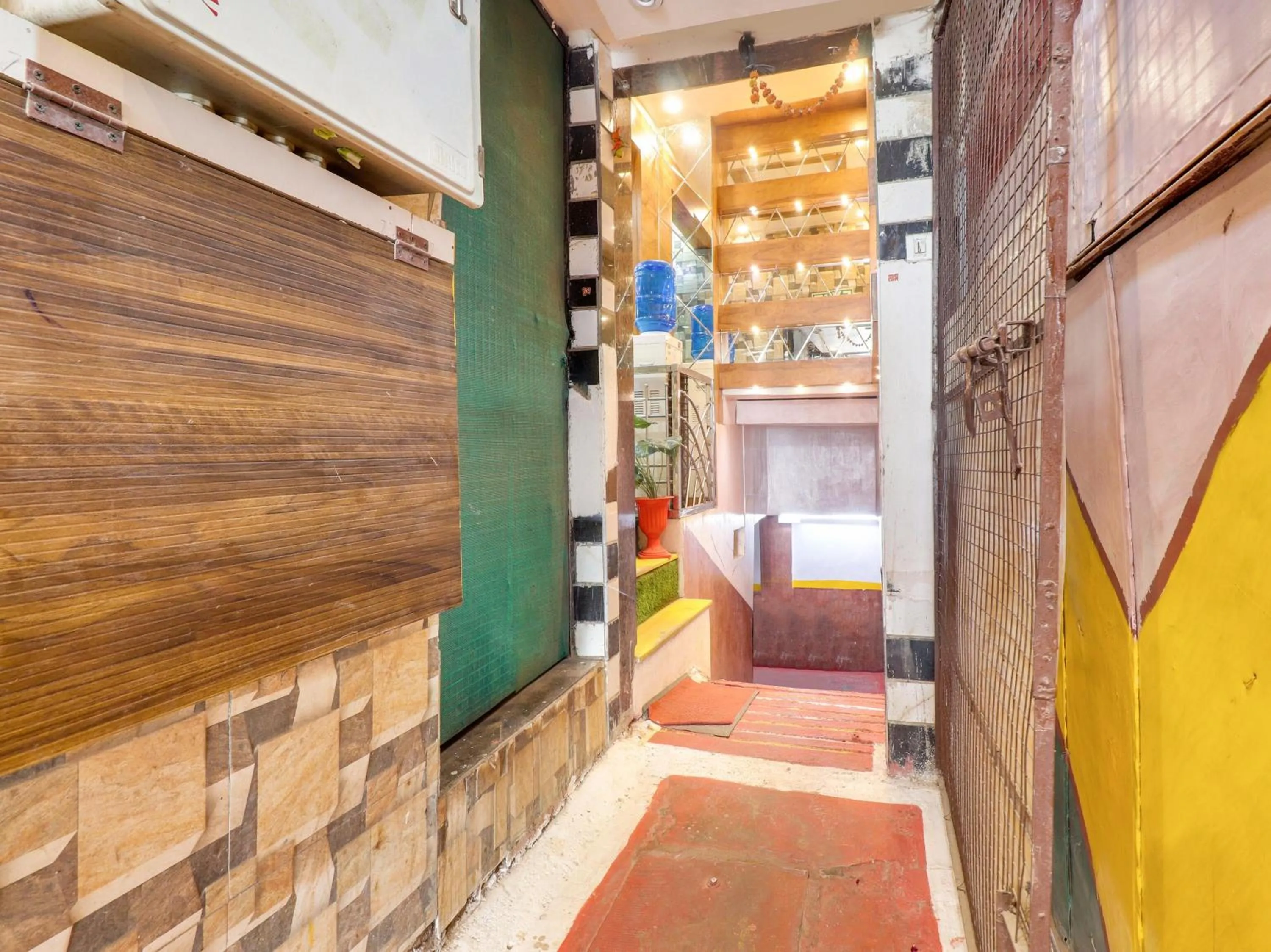 Facade/entrance in Hotel O Sharda