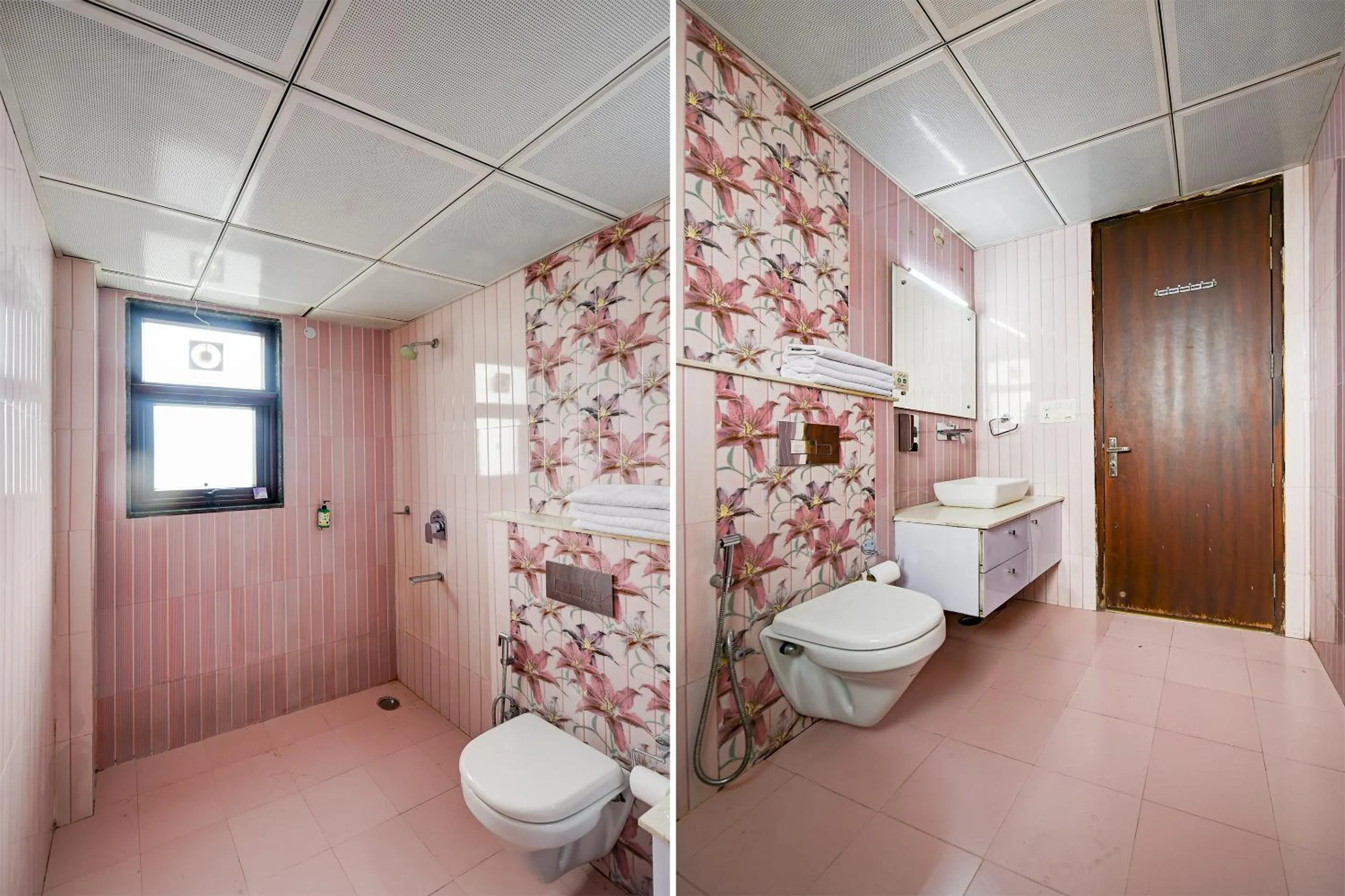 Toilet in Hotel Leaf 9 Boutique, Near Golf Course Road and Galleria Market