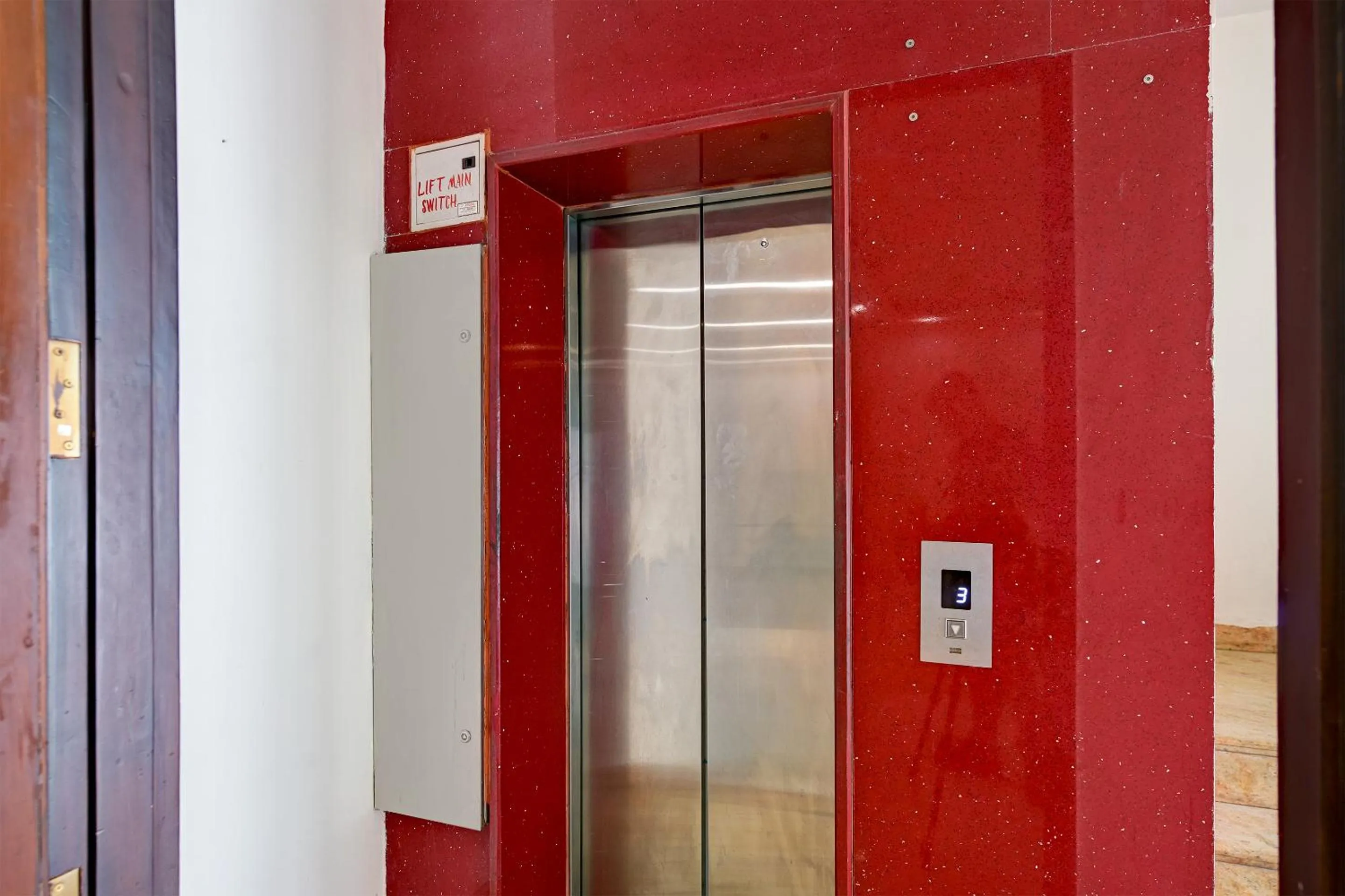 elevator in Hotel Leaf 9 Boutique, Near Golf Course Road and Galleria Market