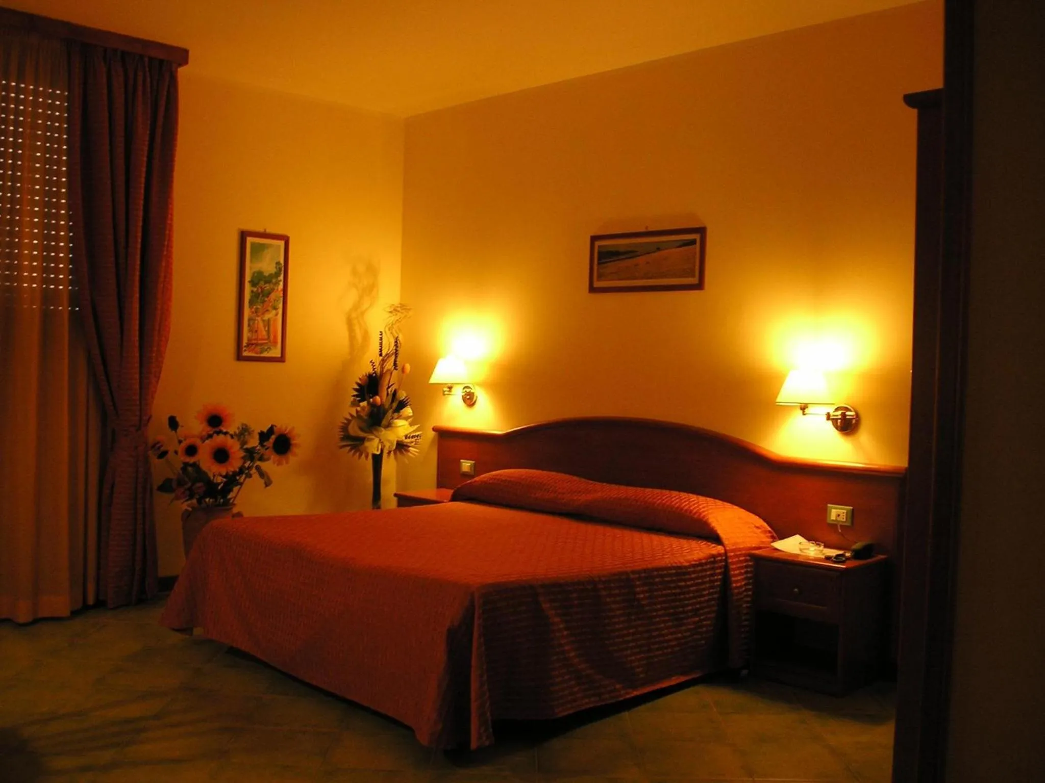 Bedroom, Bed in Hotel degli Amici
