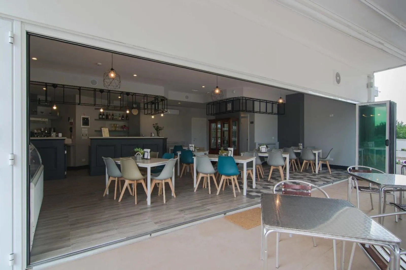 Restaurant/places to eat in Hotel degli Amici