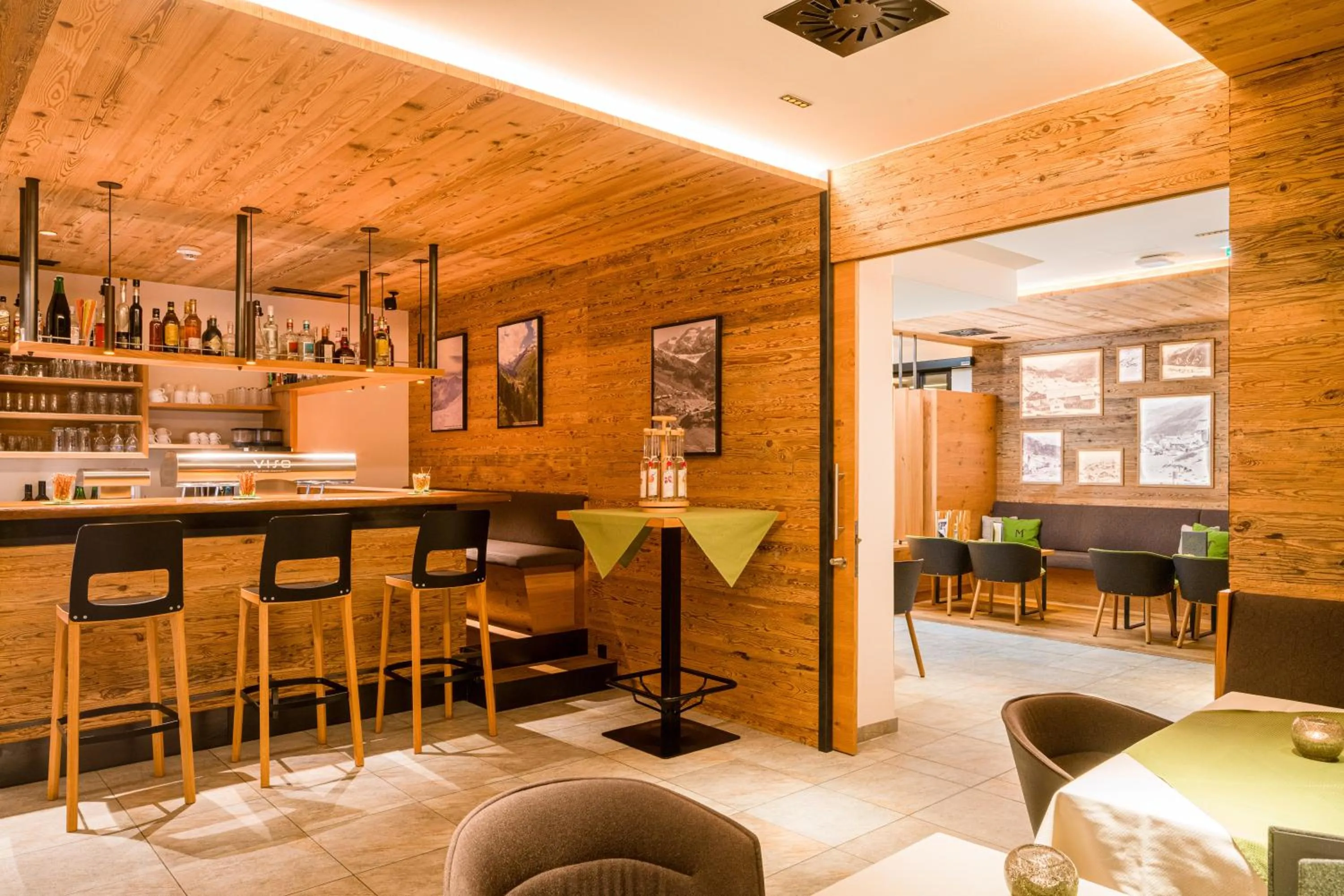 Lounge or bar in Hotel Mathiesn