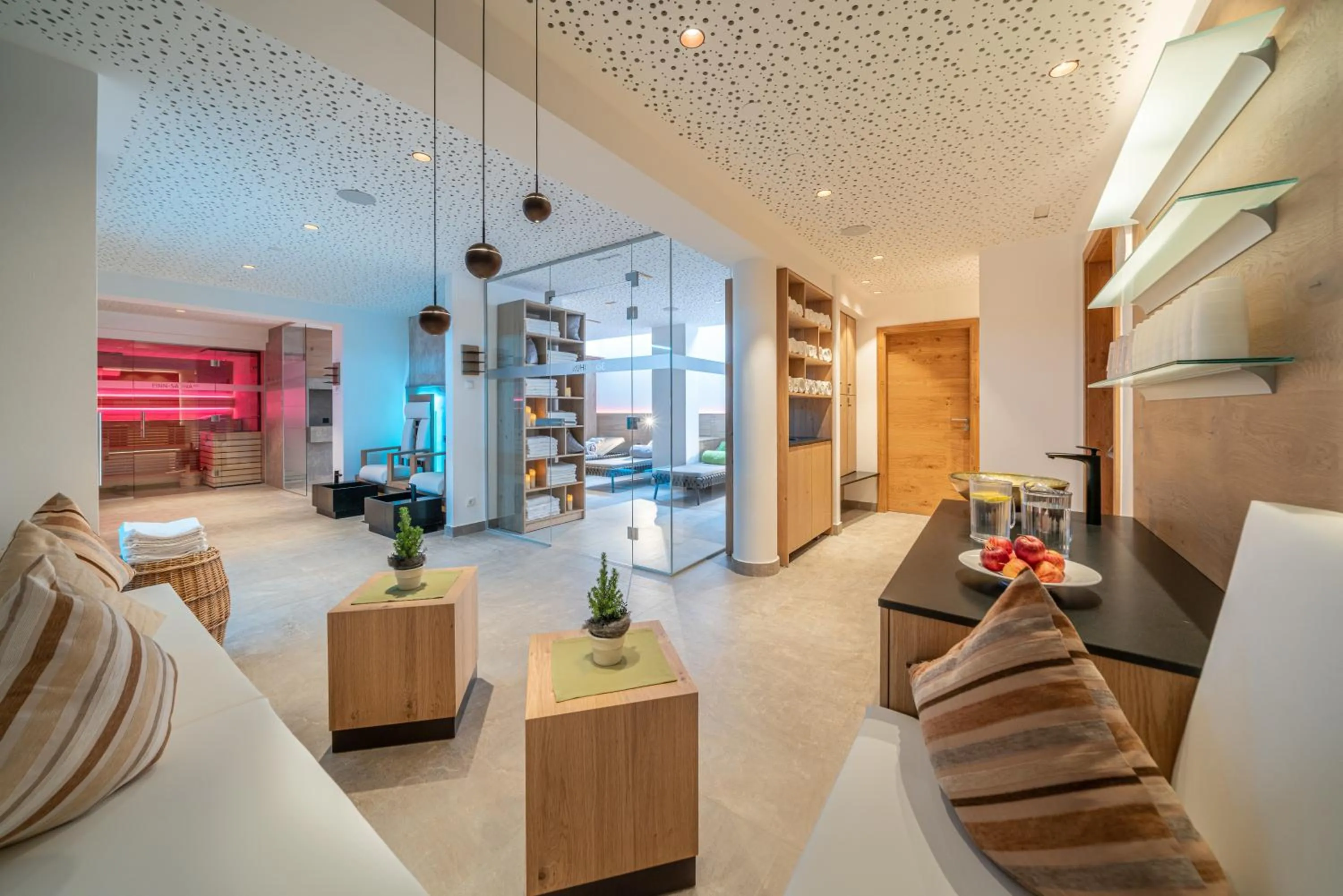 Spa and wellness centre/facilities in Hotel Mathiesn