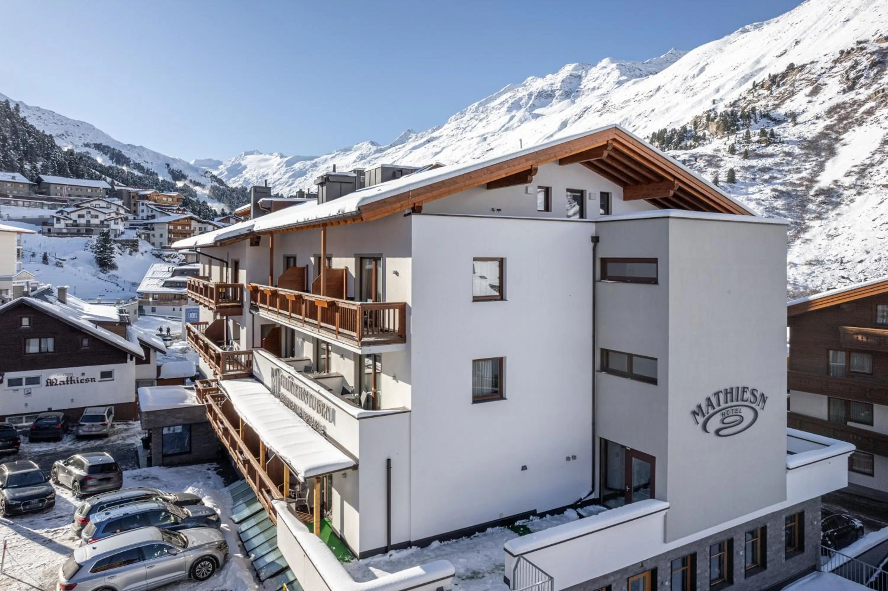 Property building in Hotel Mathiesn