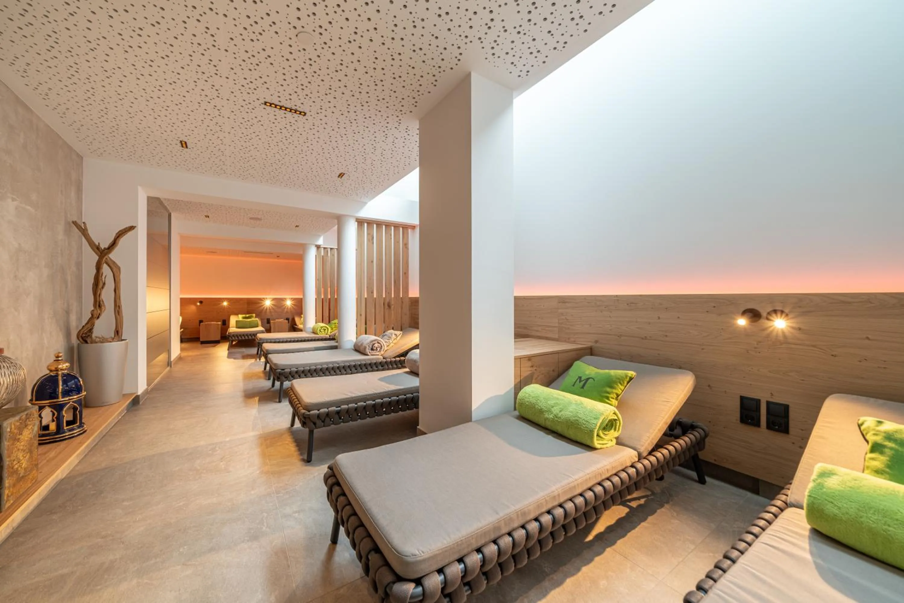 Spa and wellness centre/facilities, Bed in Hotel Mathiesn