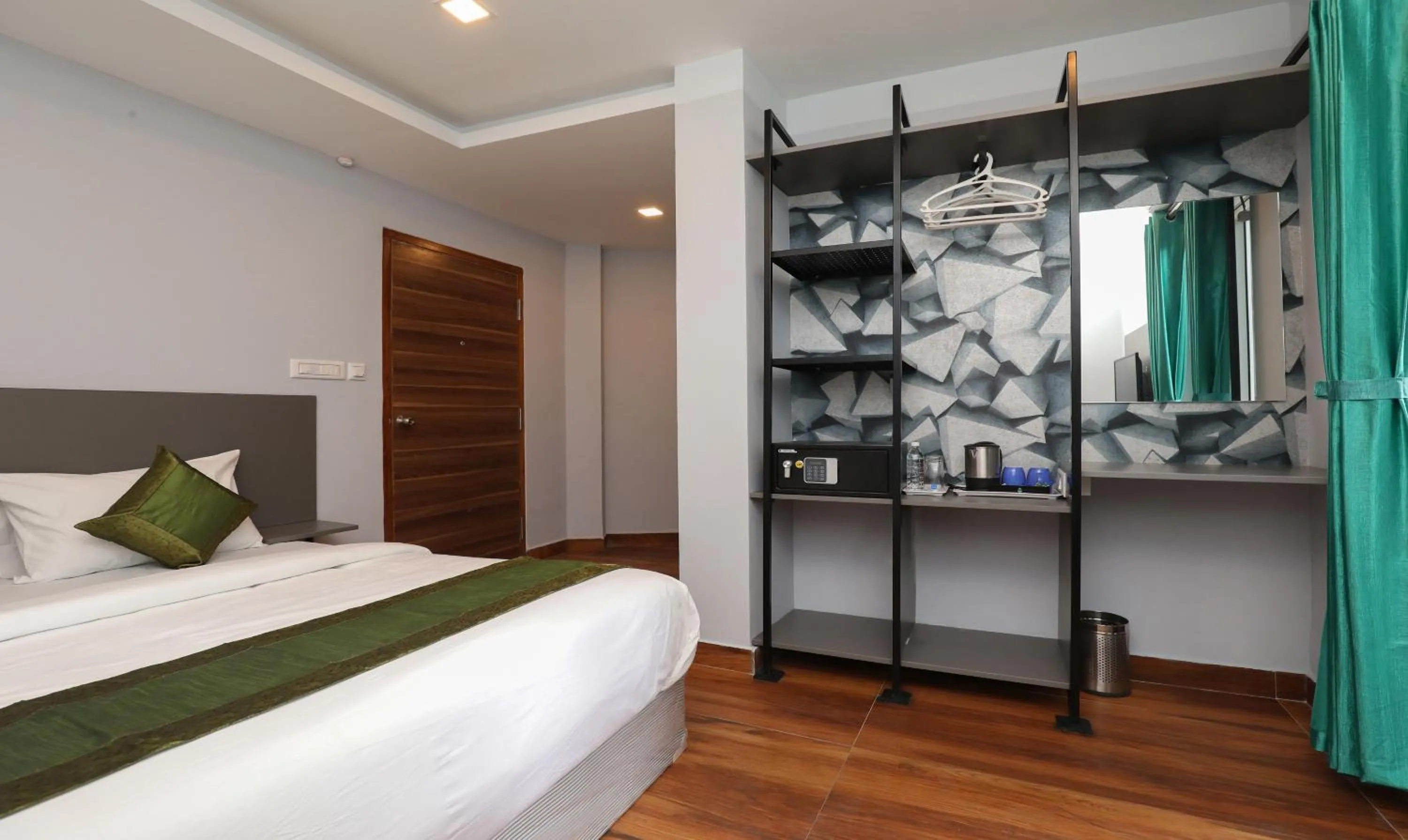 Bedroom, Bed in Treebo Apple Villa