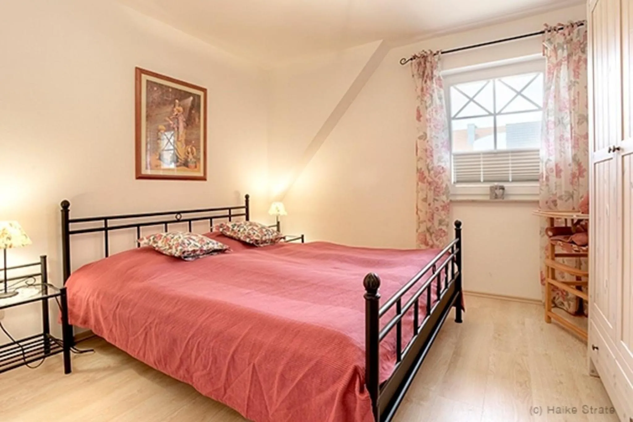 Bed in Villa Sola Bona, FW 4