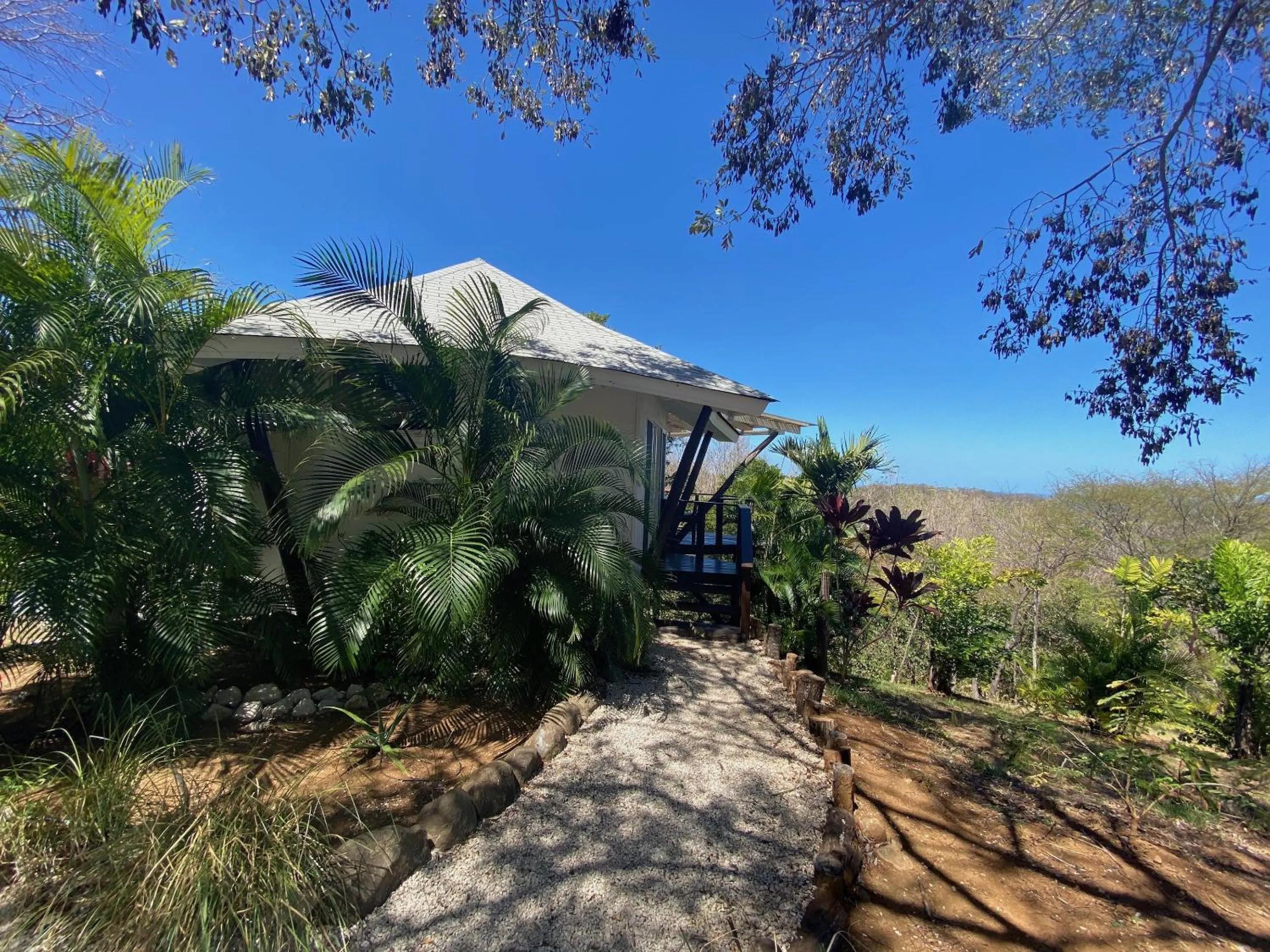 Property building in Mikado Natural Lodge