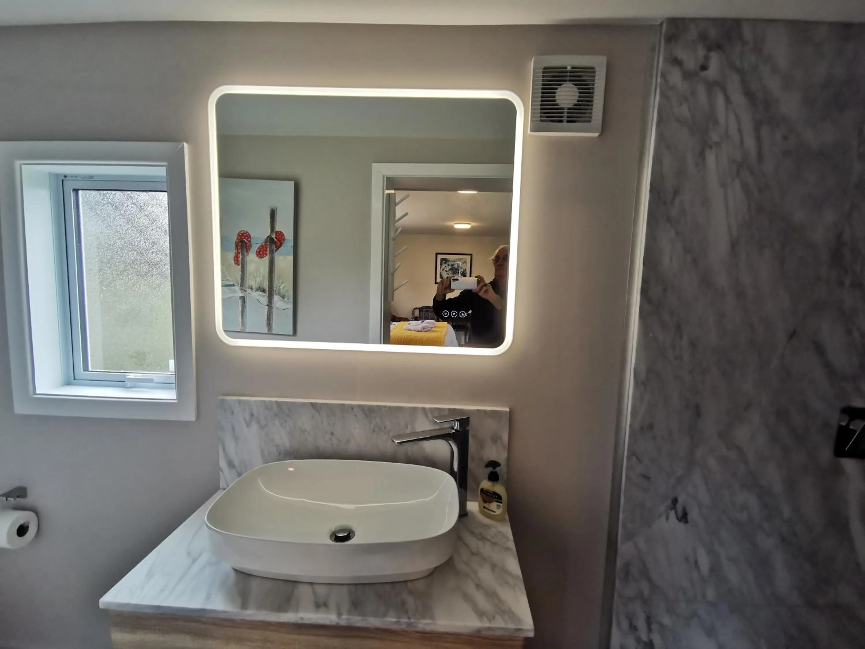 Bathroom in Geyser Lookout BnB