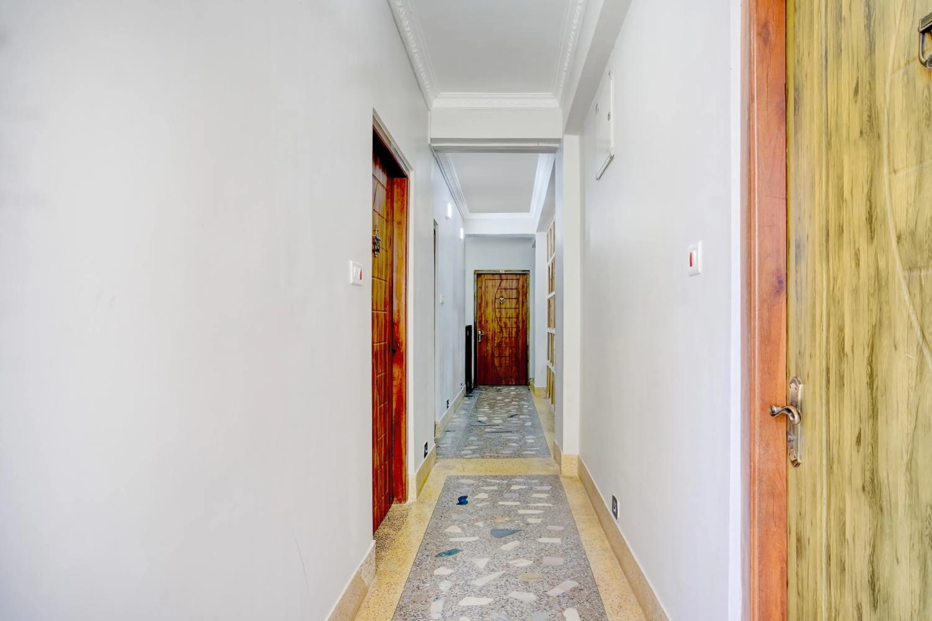 Lobby or reception in Super Collection O Police Bazar Shillong Formerly Pillars House