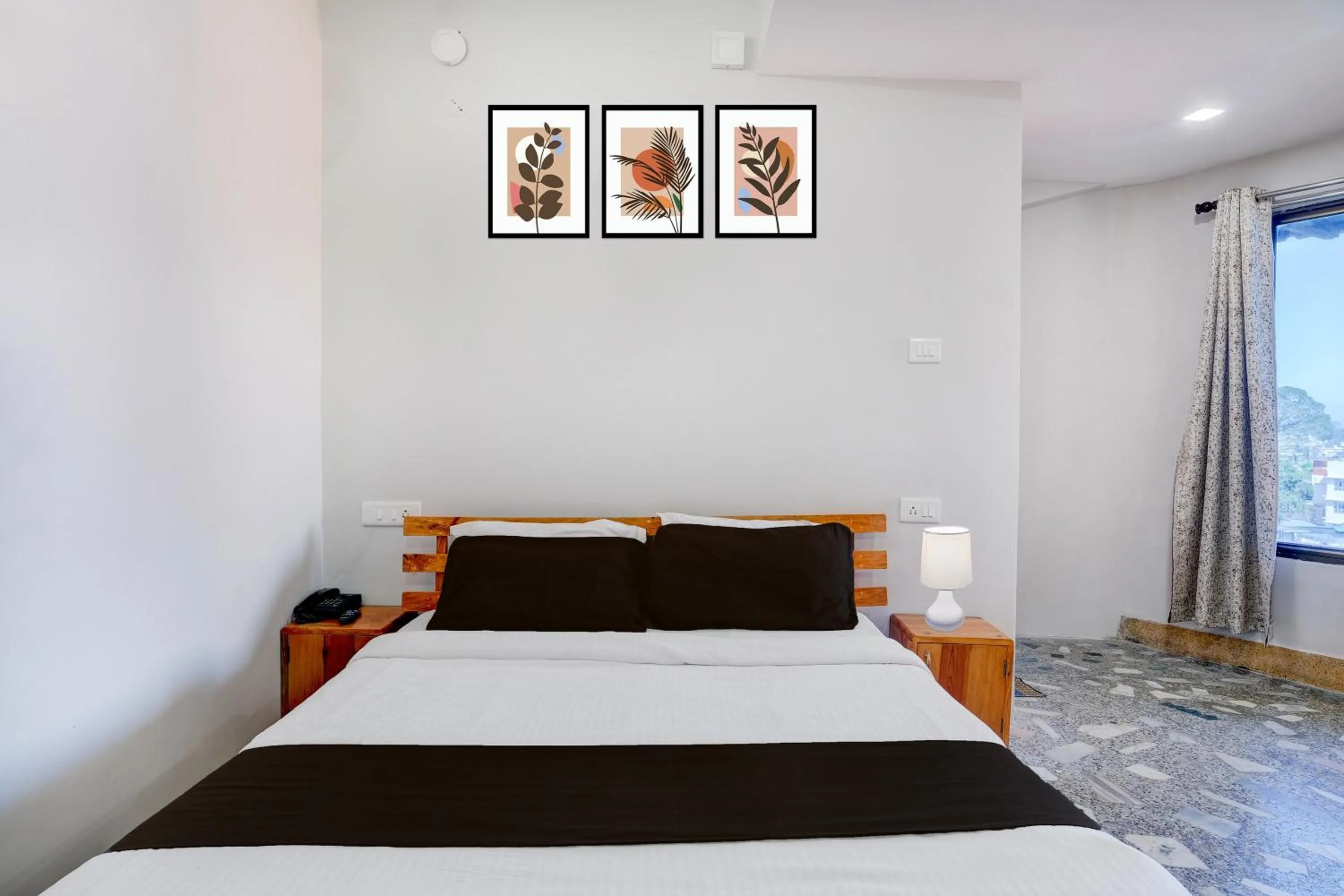 Bedroom, Bed in Super Collection O Police Bazar Shillong Formerly Pillars House