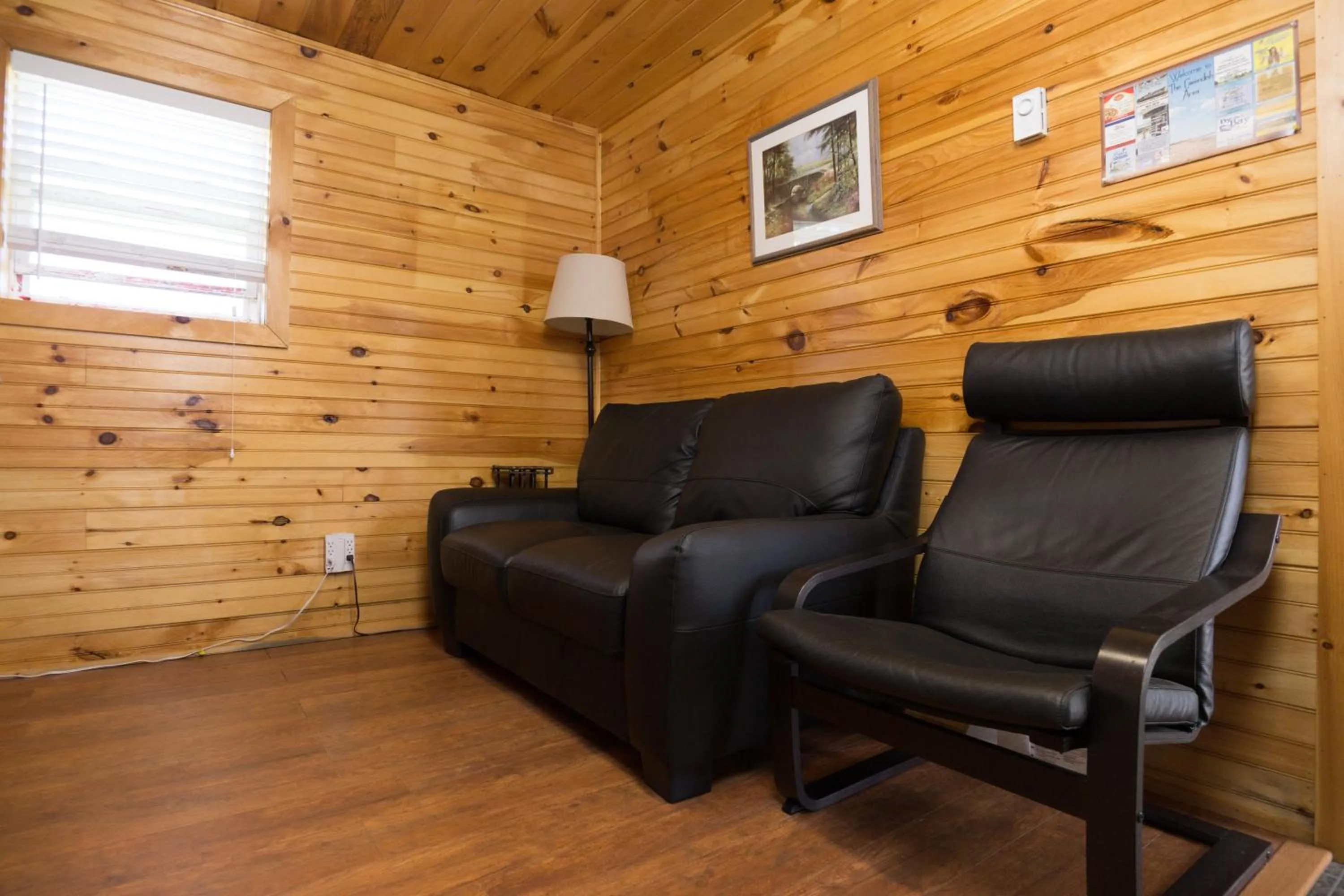 North Rustico Motel & Cottages