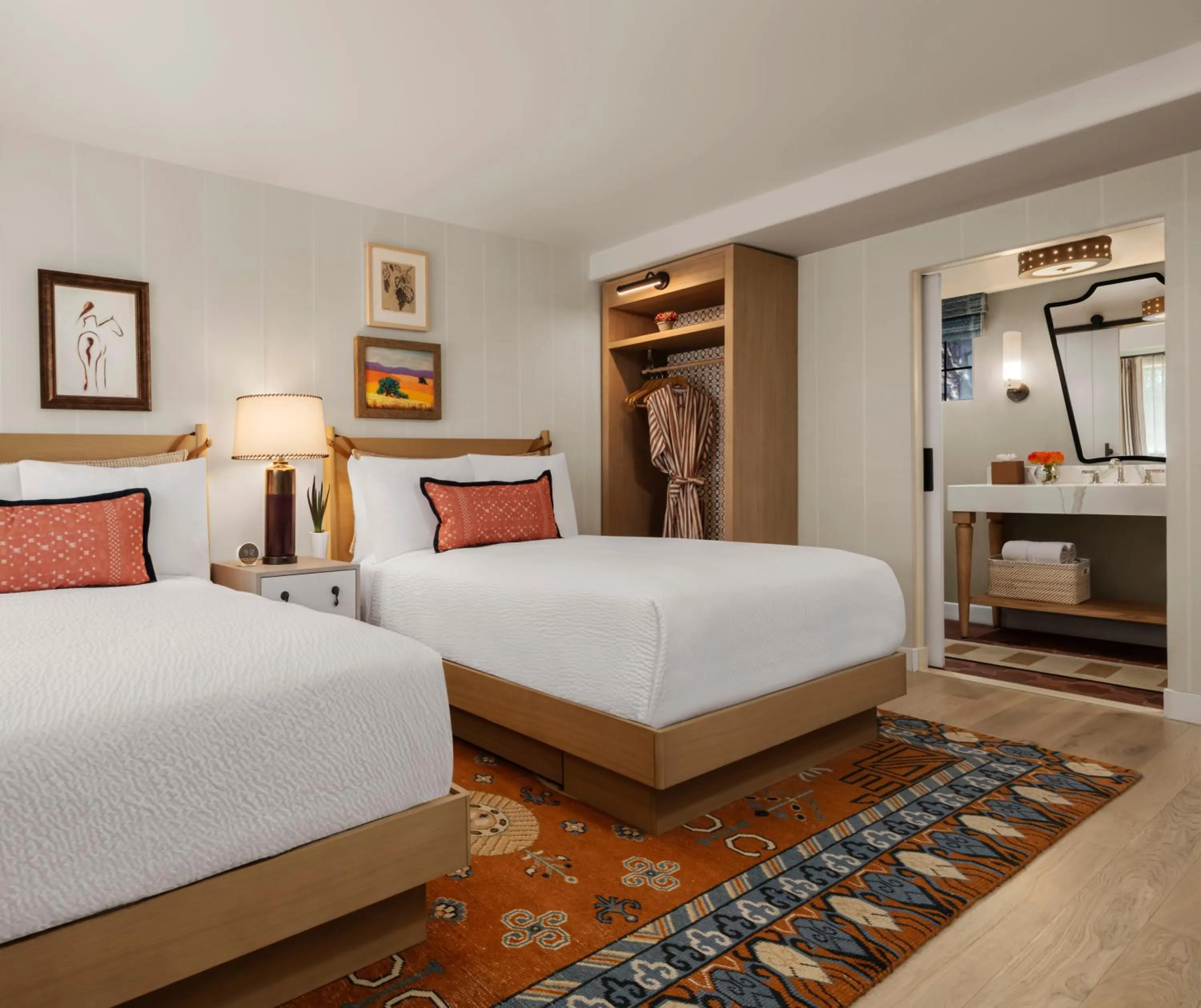 Bedroom, Bed in Paso Robles Inn