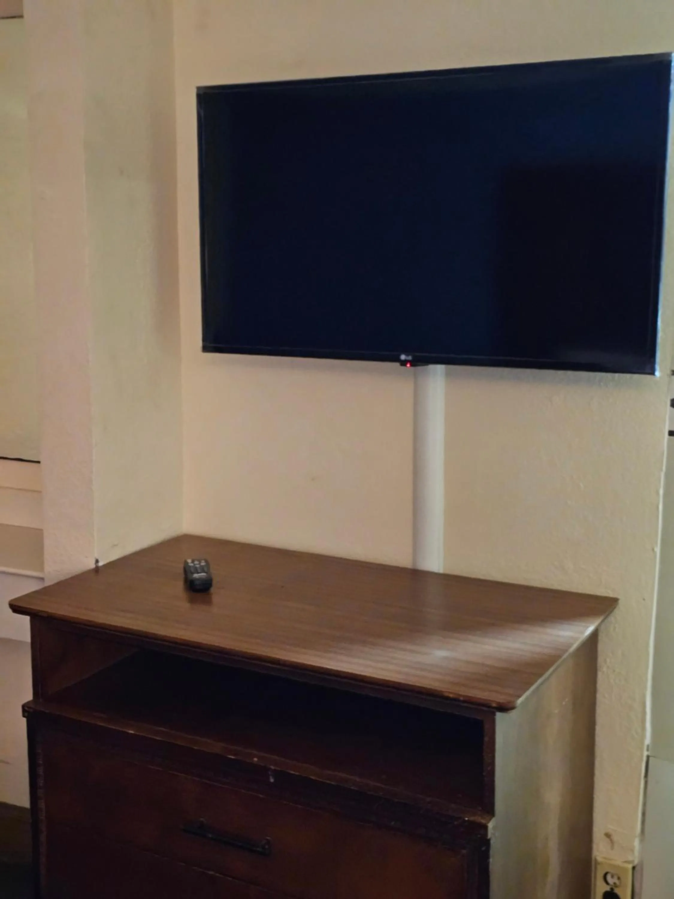 Knights Inn - Lithonia