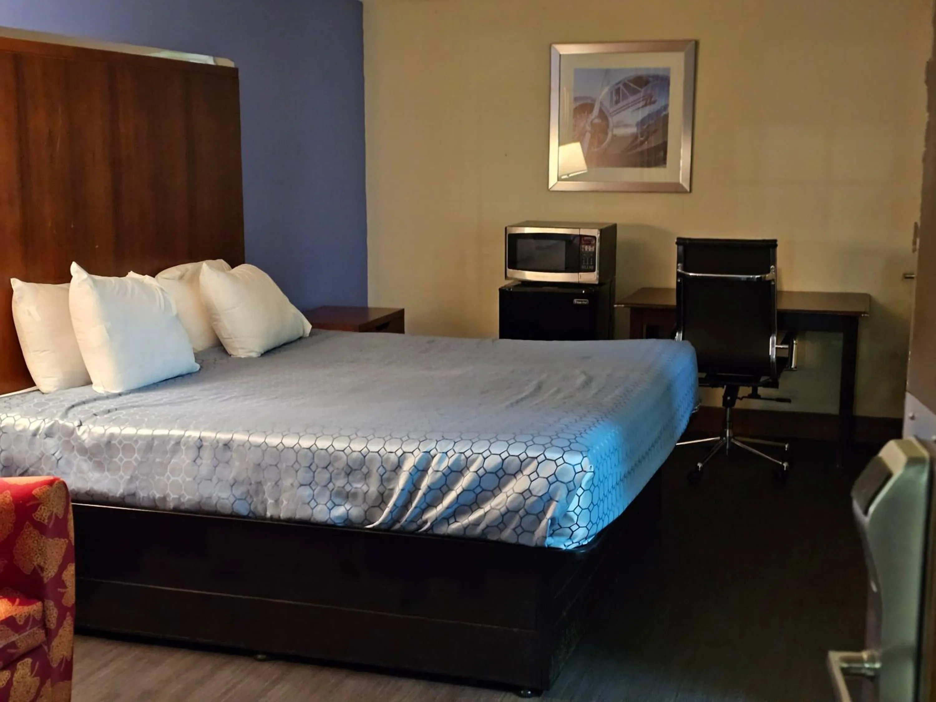 Knights Inn - Lithonia