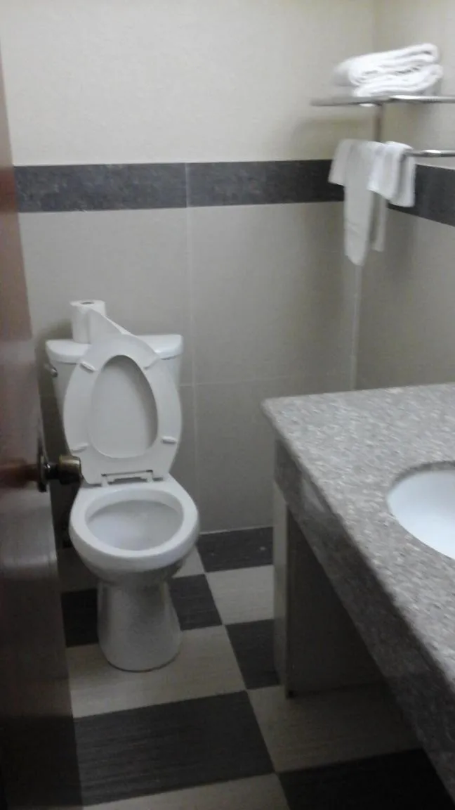 Bathroom in Knights Inn - Lithonia