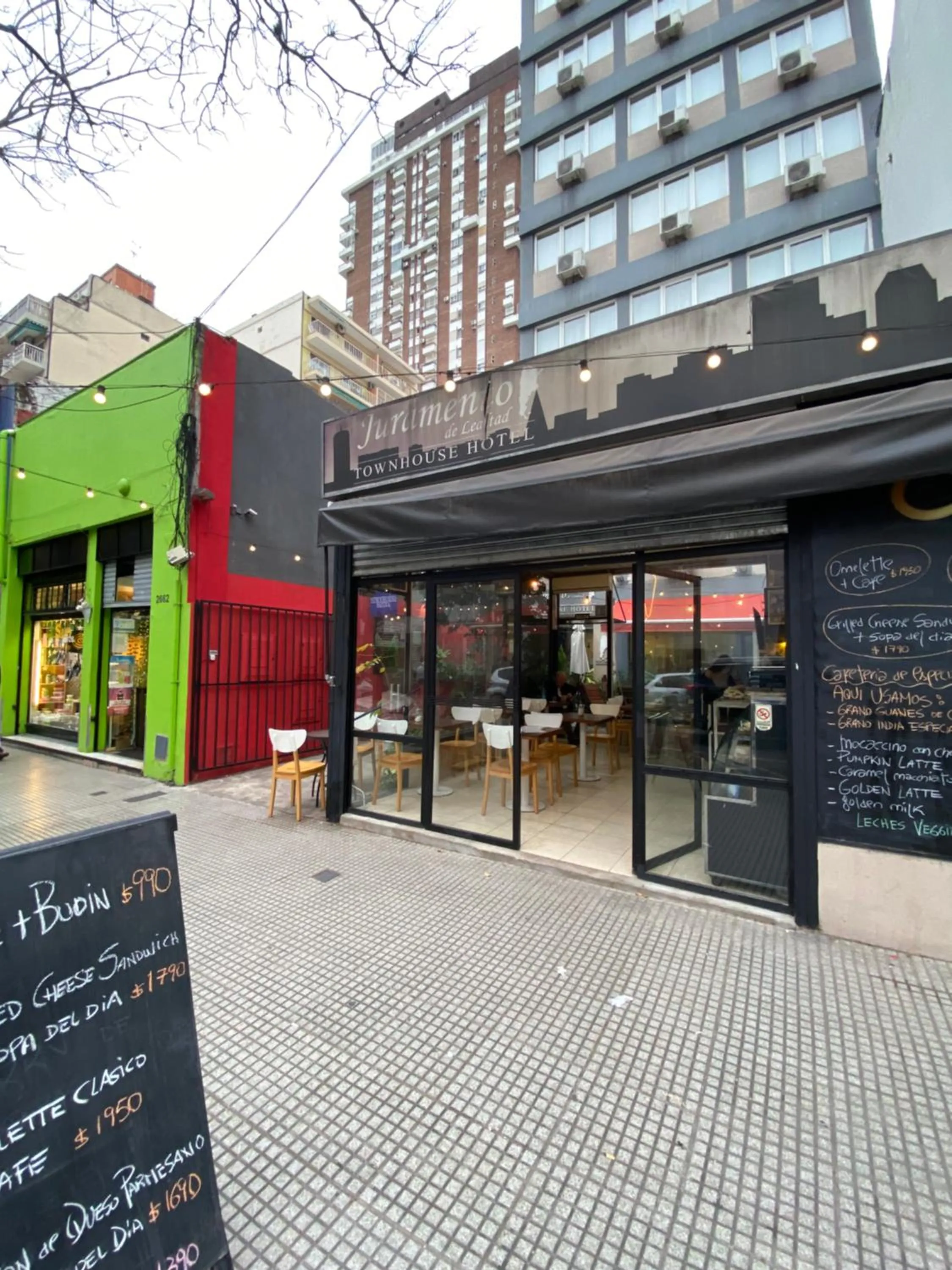 Property building in Hotel Juramento