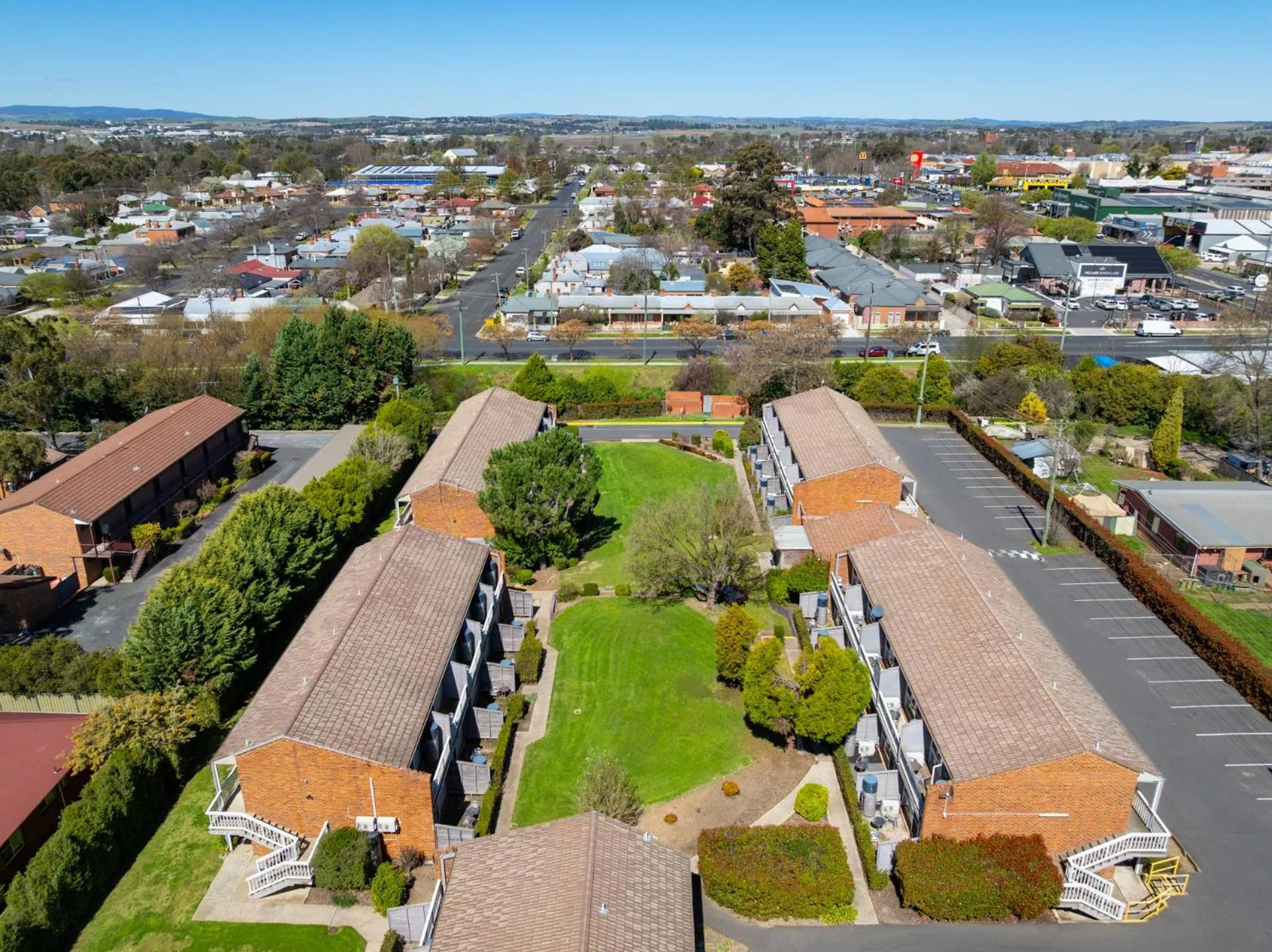 Property building in Bathurst Studio Apartments