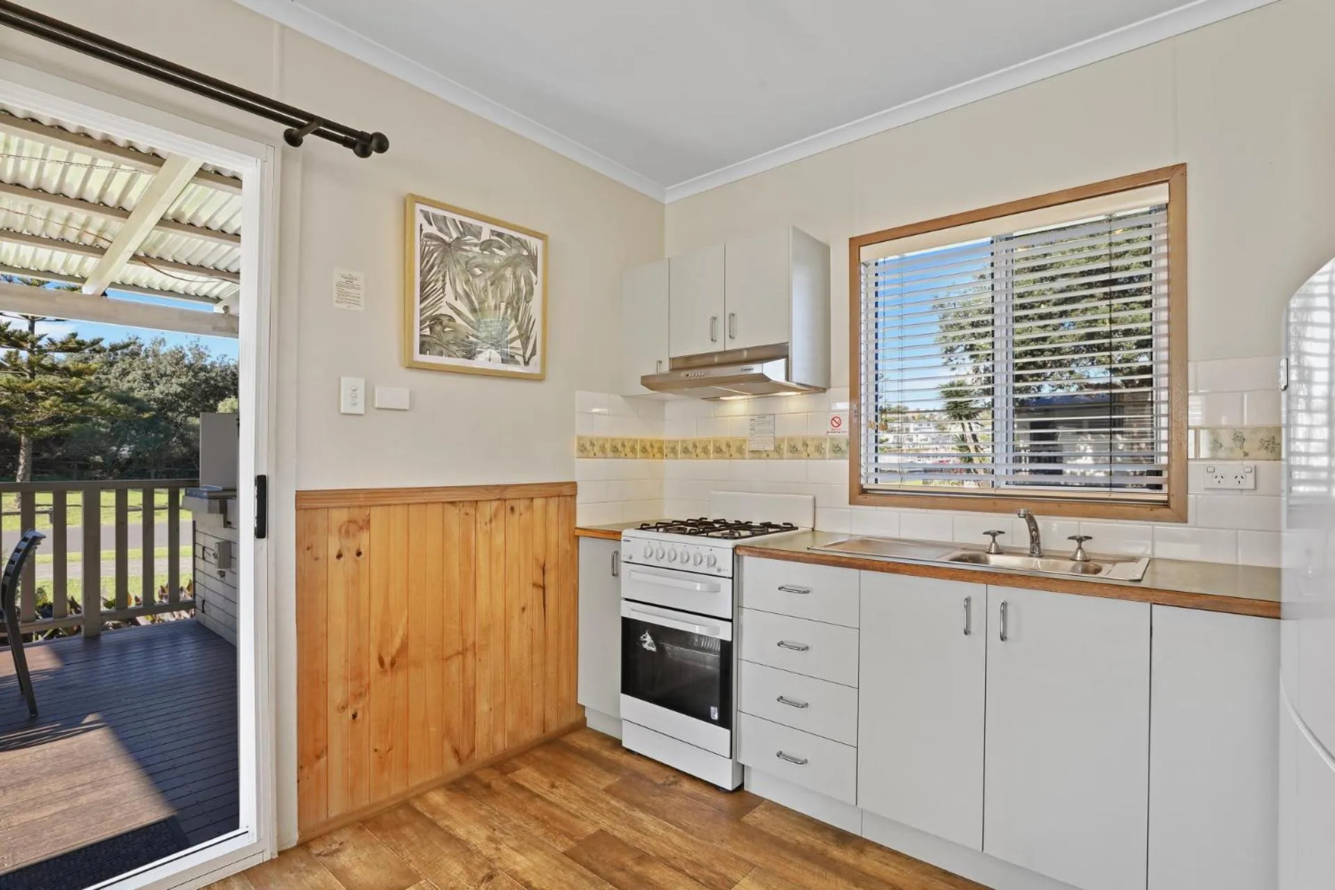 Property building in Werri Beach Holiday Park