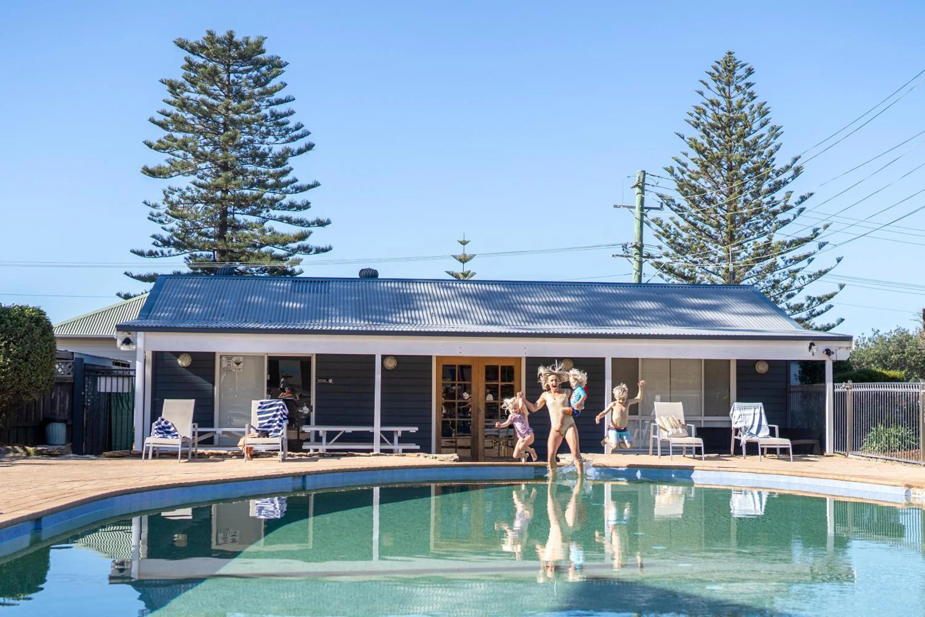 Swimming pool in Werri Beach Holiday Park