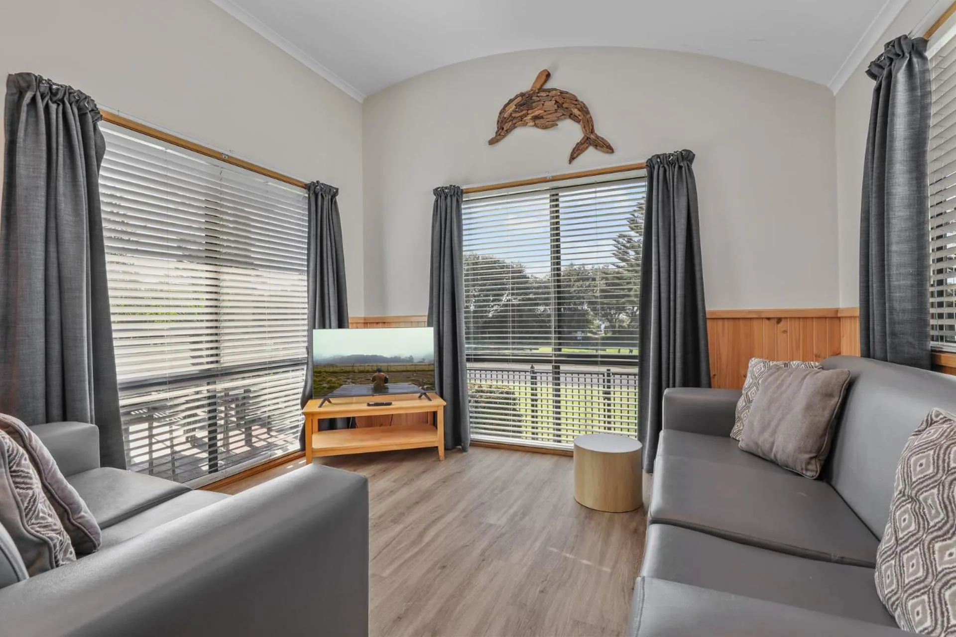 Property building in Werri Beach Holiday Park