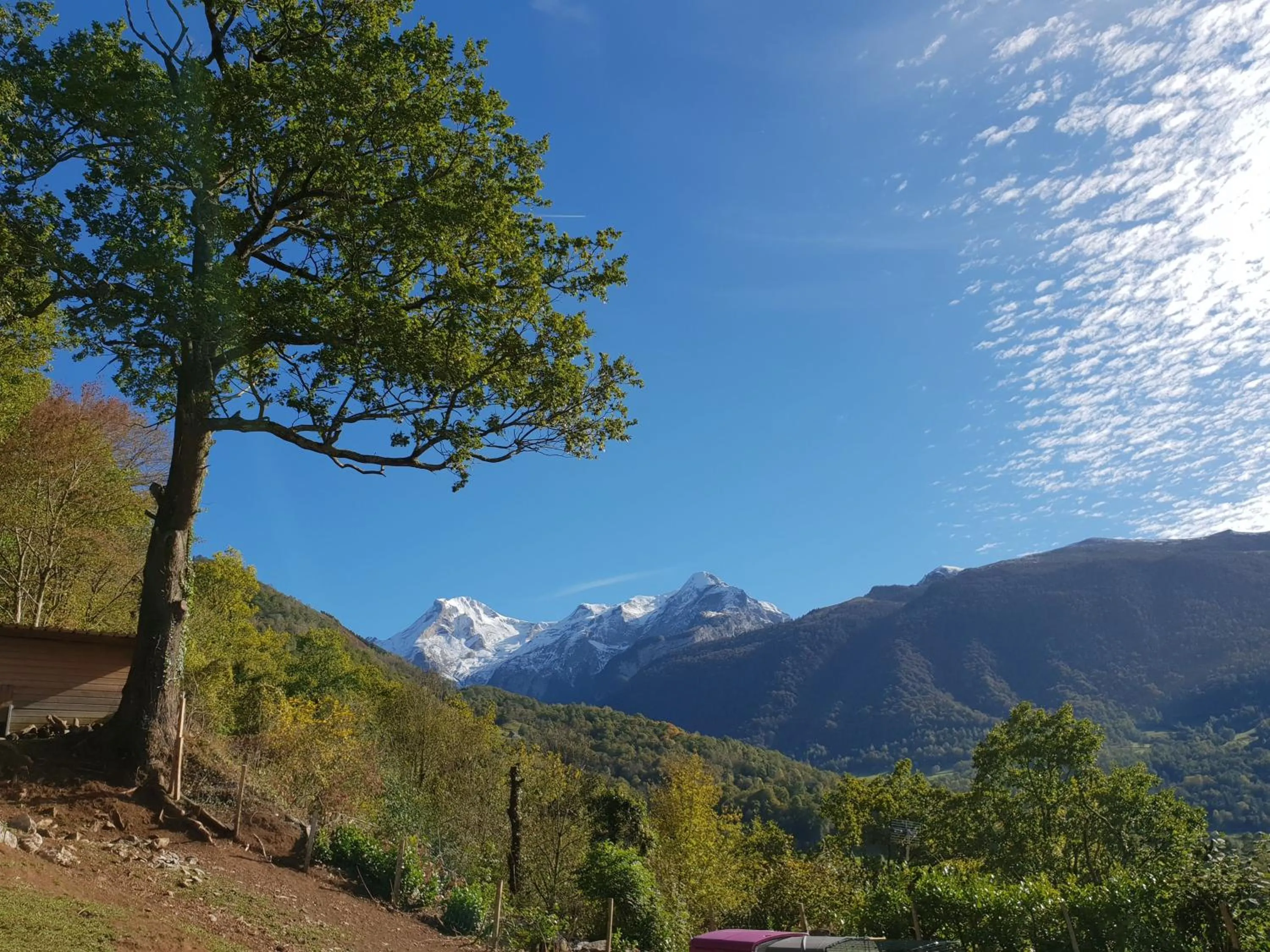 Mountain view in La Bergerie de Louvie