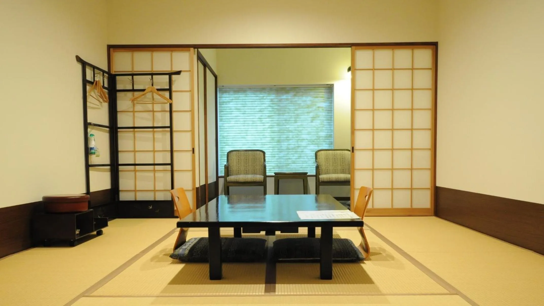 Photo of the whole room in Yourou Onsen Honkan