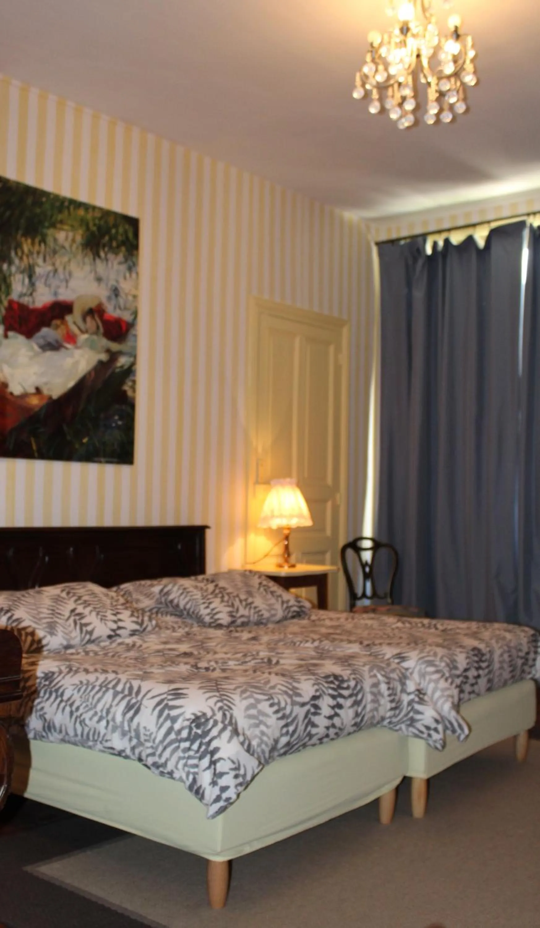 Bed in Chambres d'hôtes La Distillerie B&B