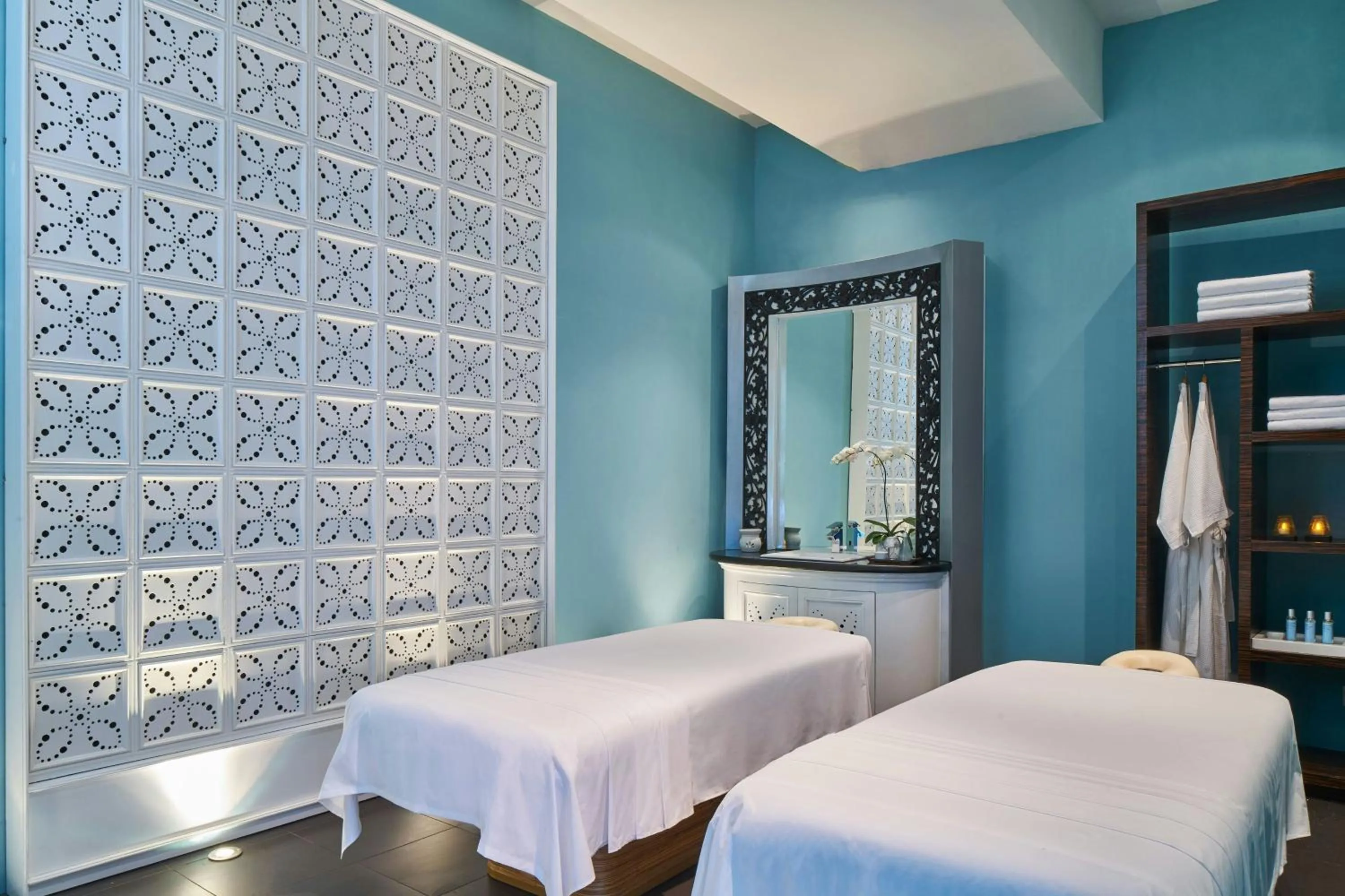 Spa and wellness centre/facilities, Bed in Sheraton Bali Kuta Resort