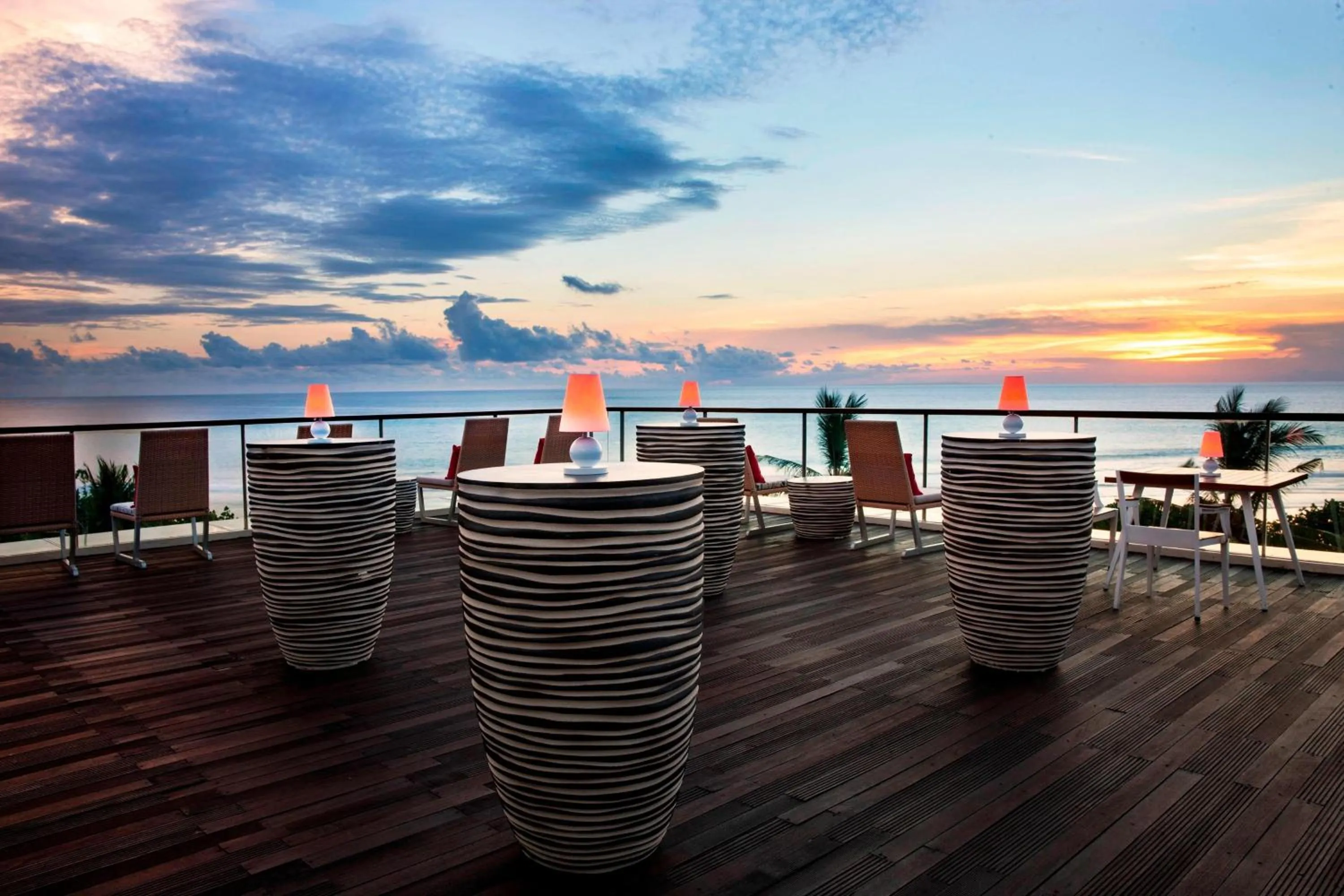 Restaurant/places to eat in Sheraton Bali Kuta Resort