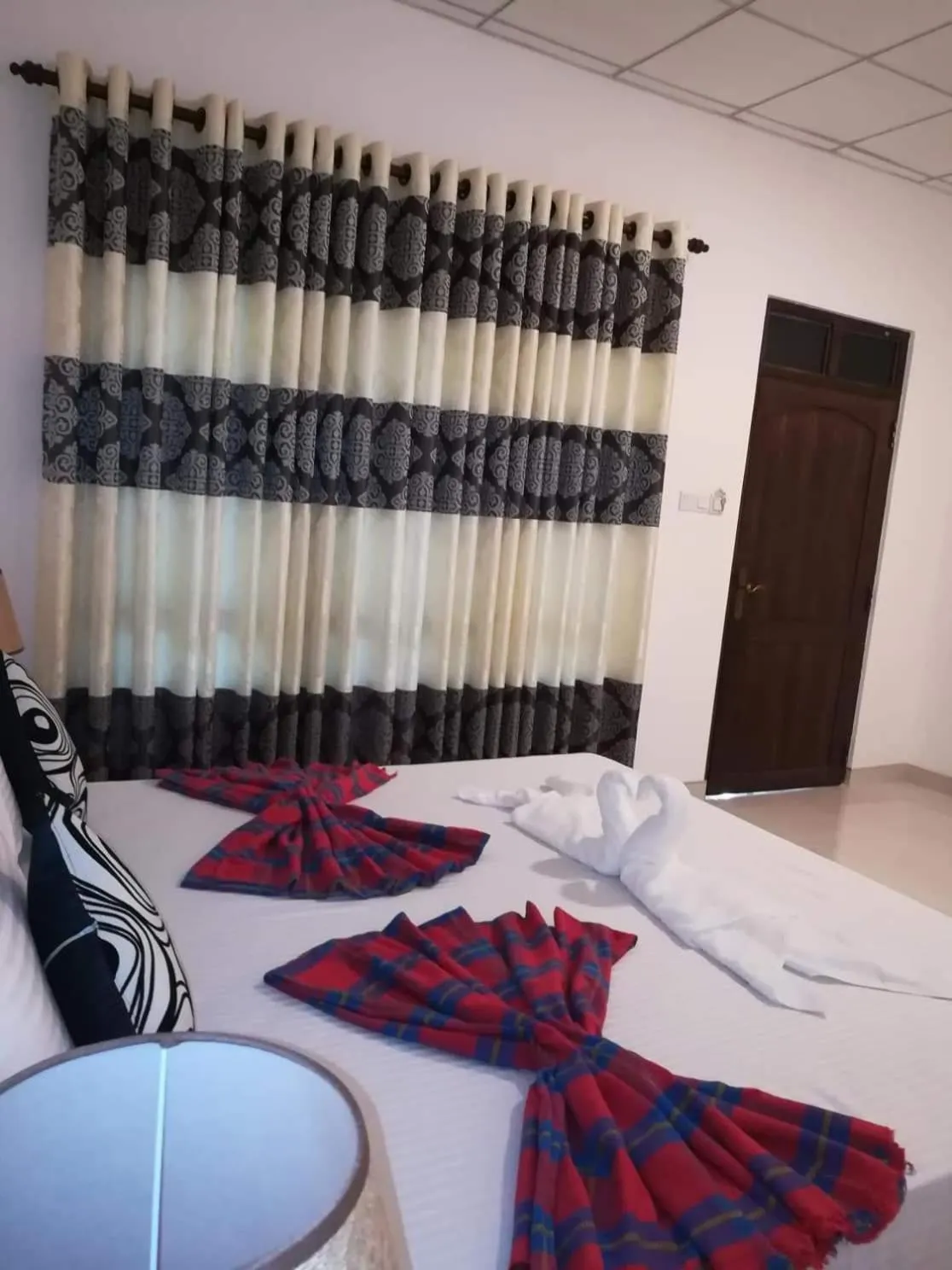 Bed in Sigiri Hibiscus Villa