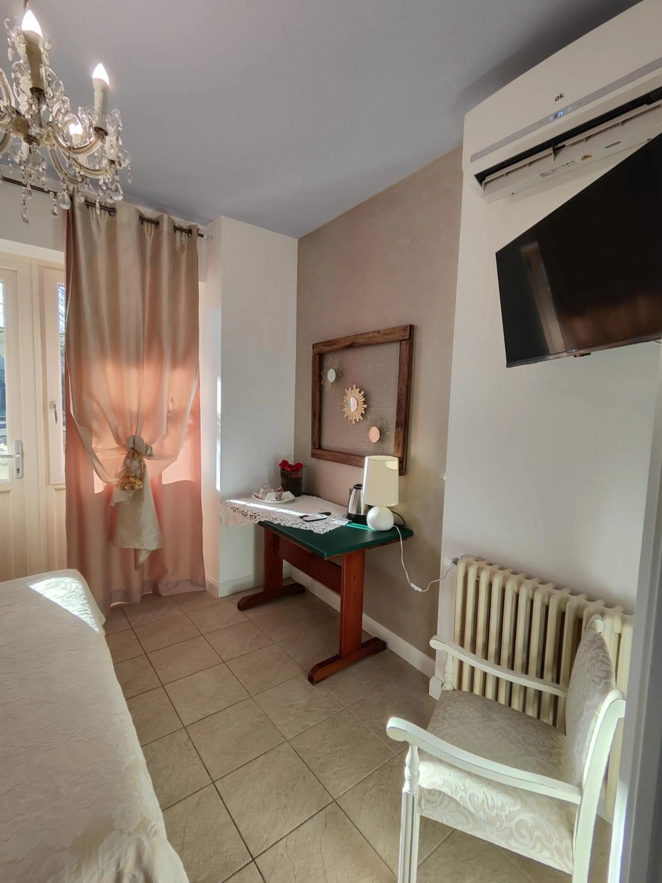 Bed in Garda Relais Antica Romelia