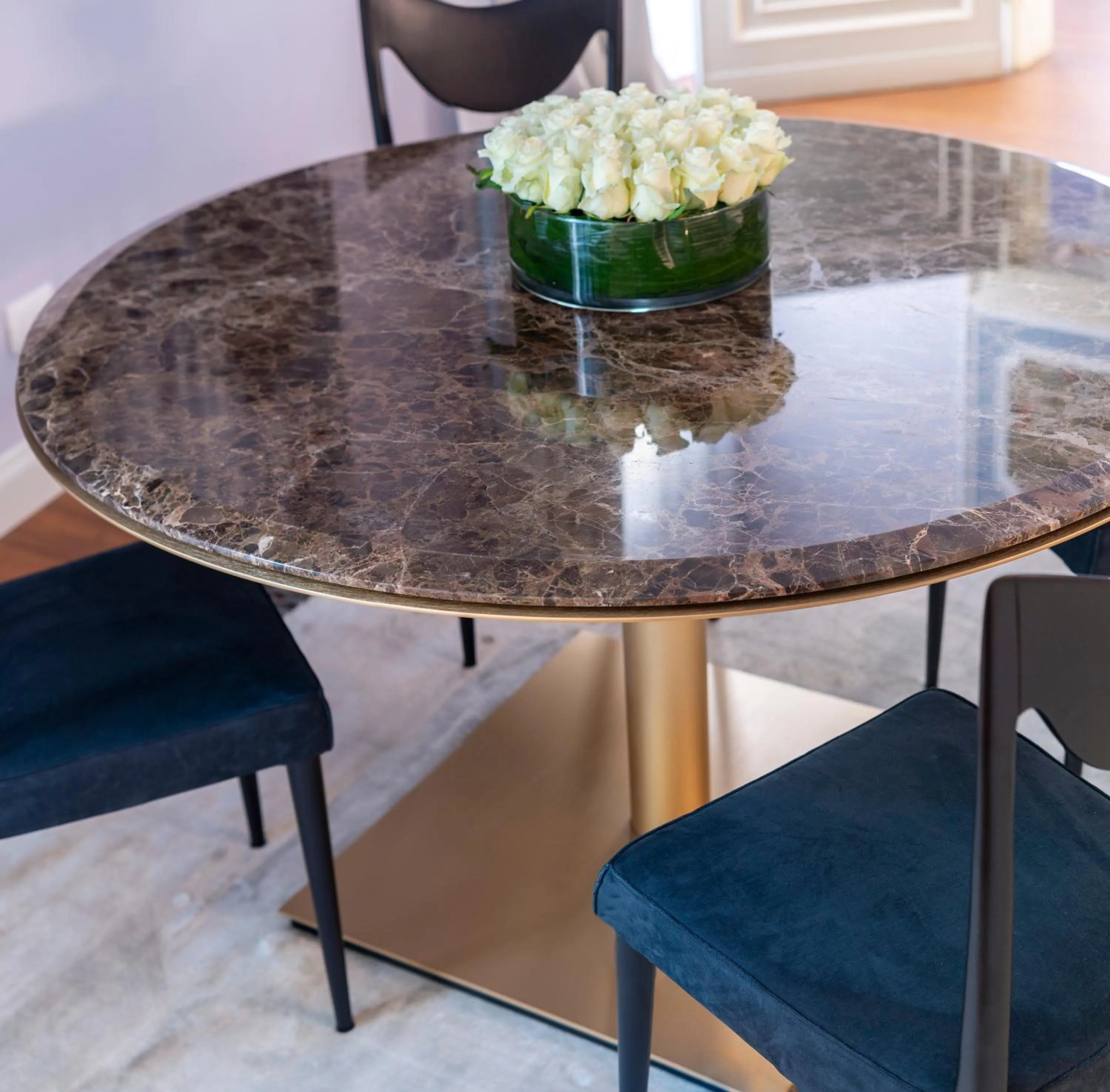 Dining area in Butterfly Verona