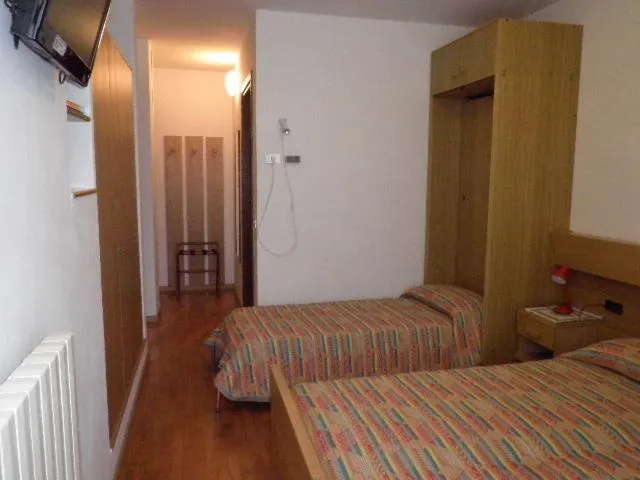 Photo of the whole room in Appartamenti Nigritella