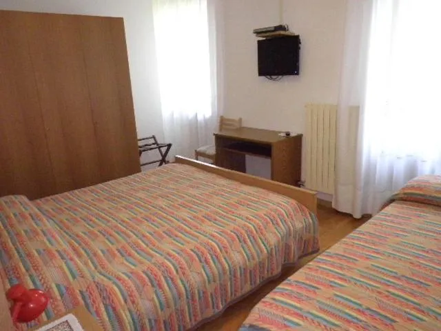 Photo of the whole room in Appartamenti Nigritella