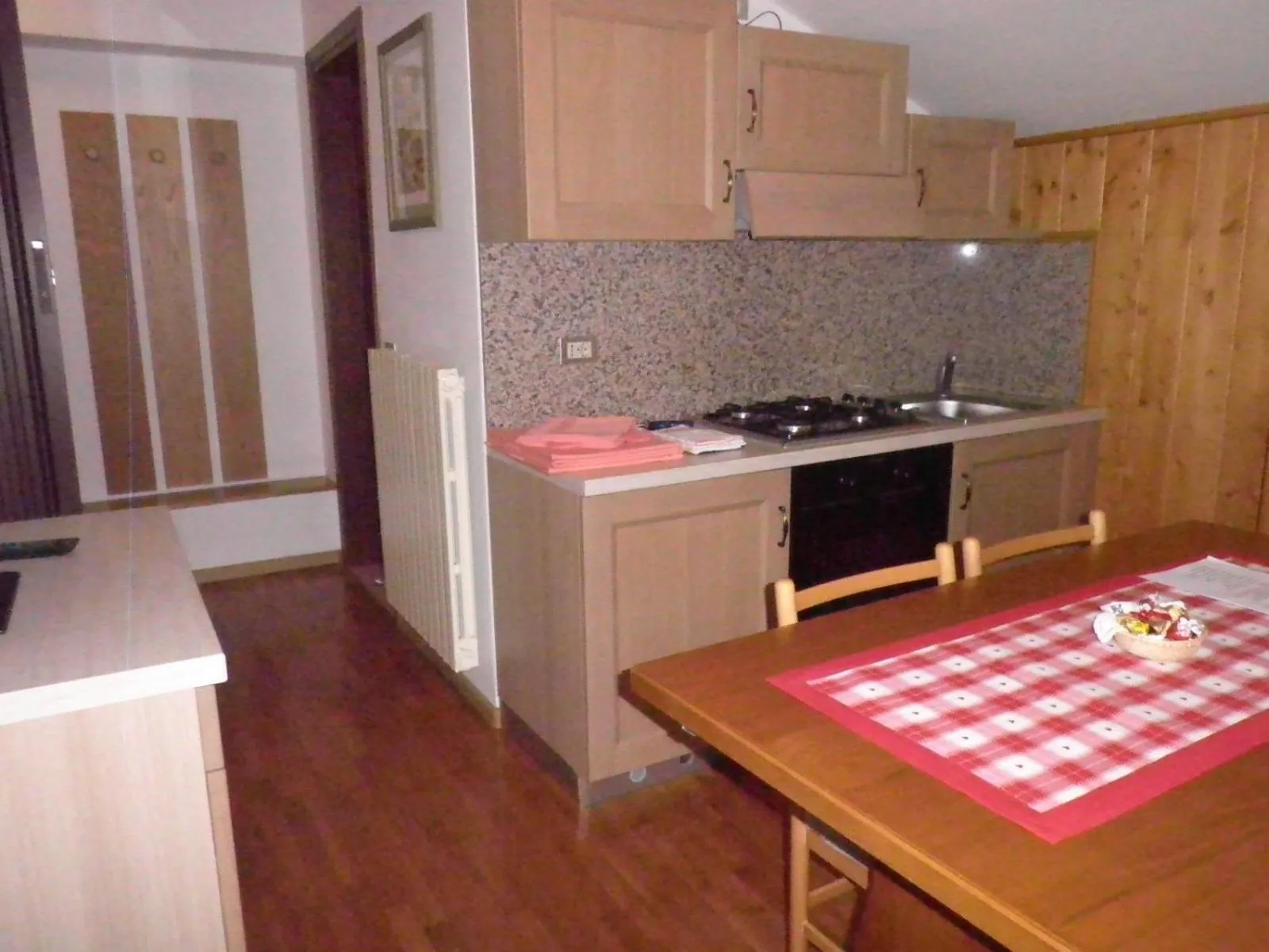 Kitchen or kitchenette in Appartamenti Nigritella