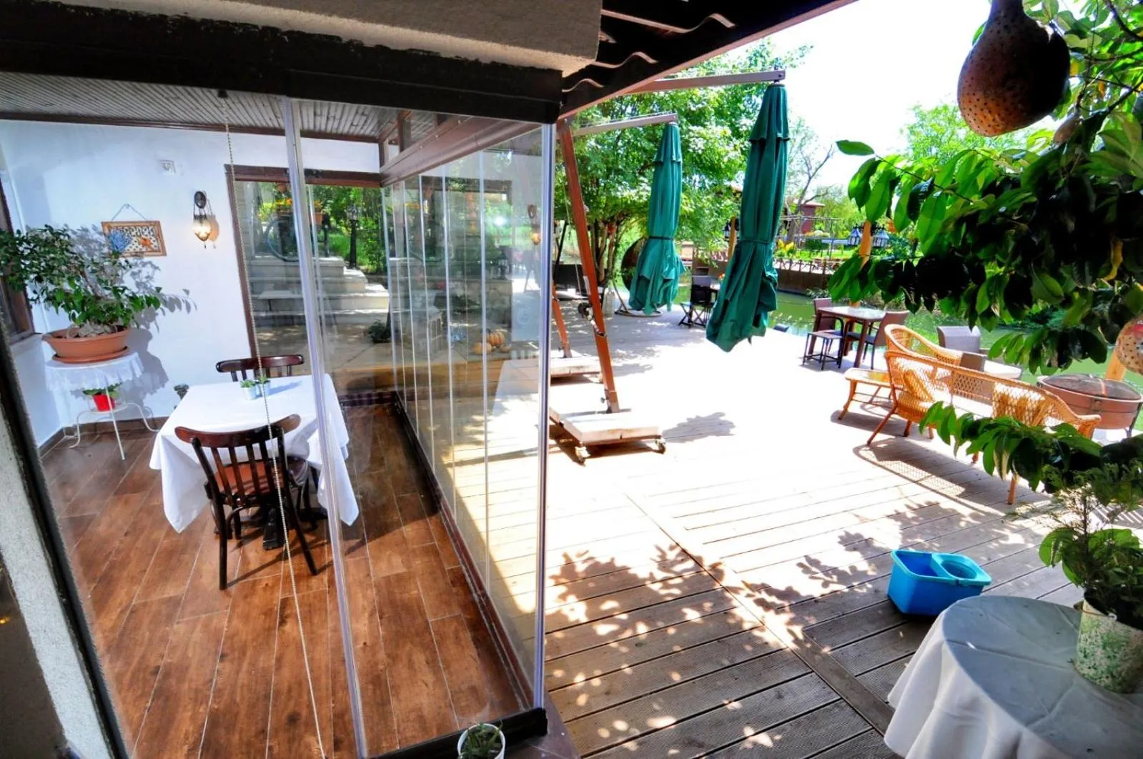 Beyaz Ev Agva - Adult only +15