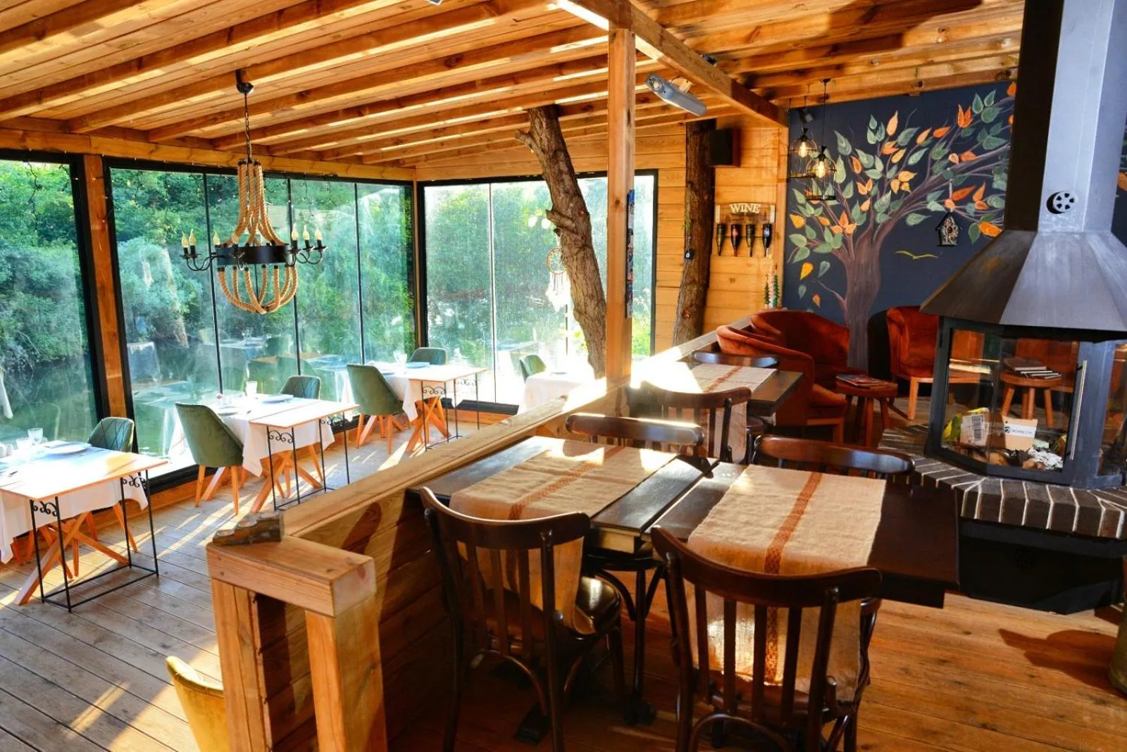 Beyaz Ev Agva - Adult only +15