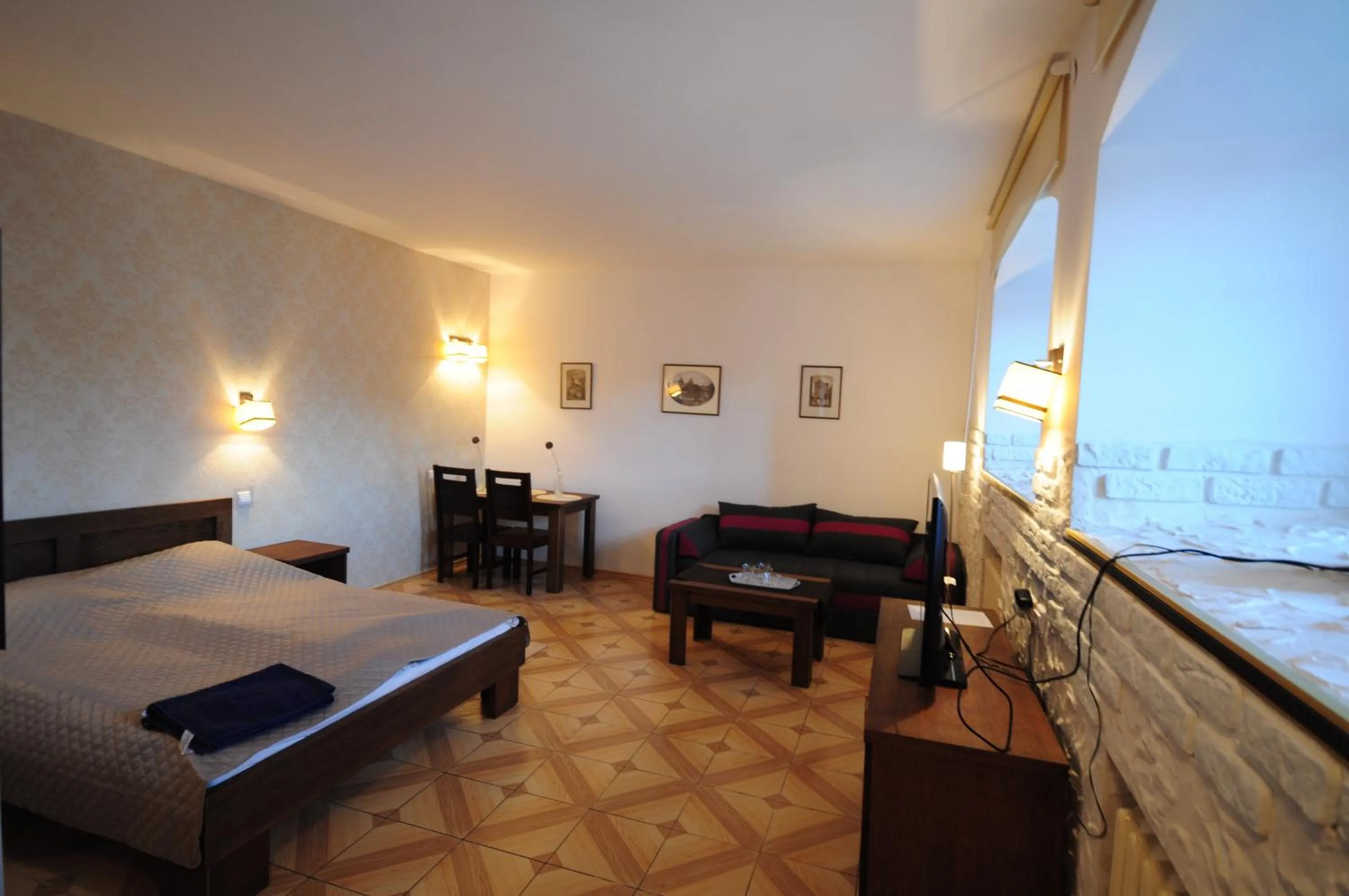 Photo of the whole room, Bed in Hotel Wysoka Brama