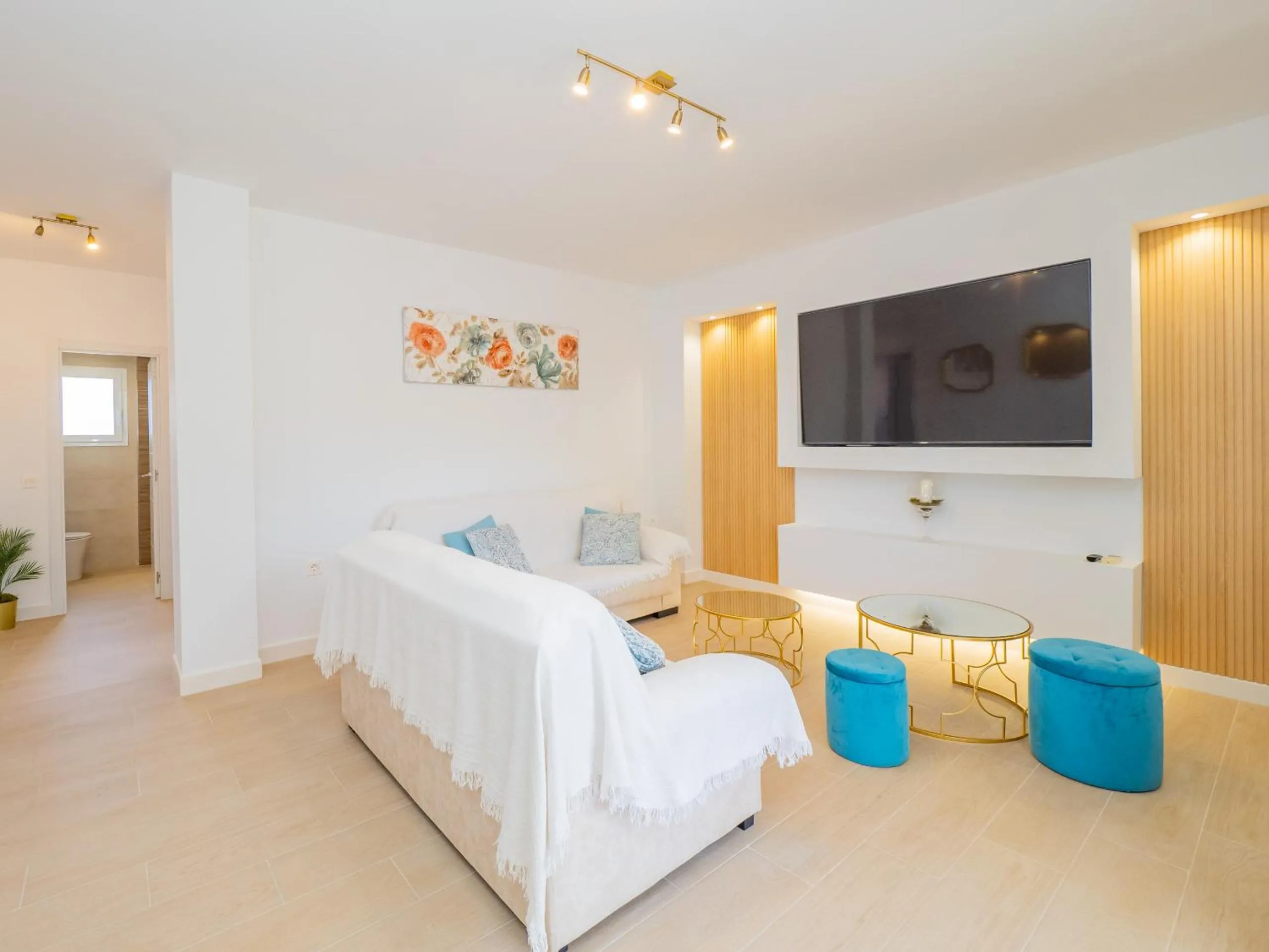 Communal lounge/ TV room, Bed in Cubo´s Finca Mis Seis Soles