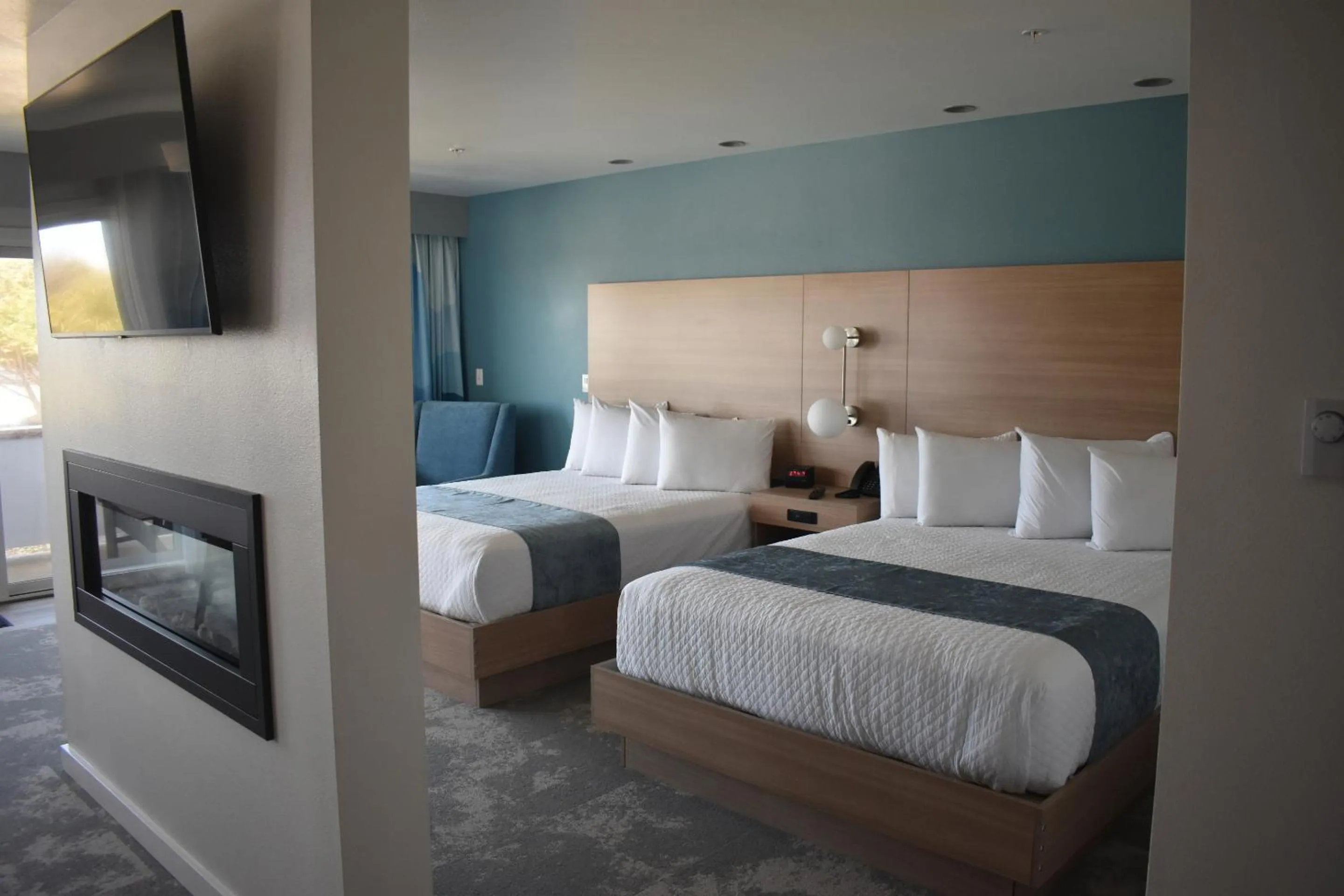 Bedroom, Bed in Table Rock Motel